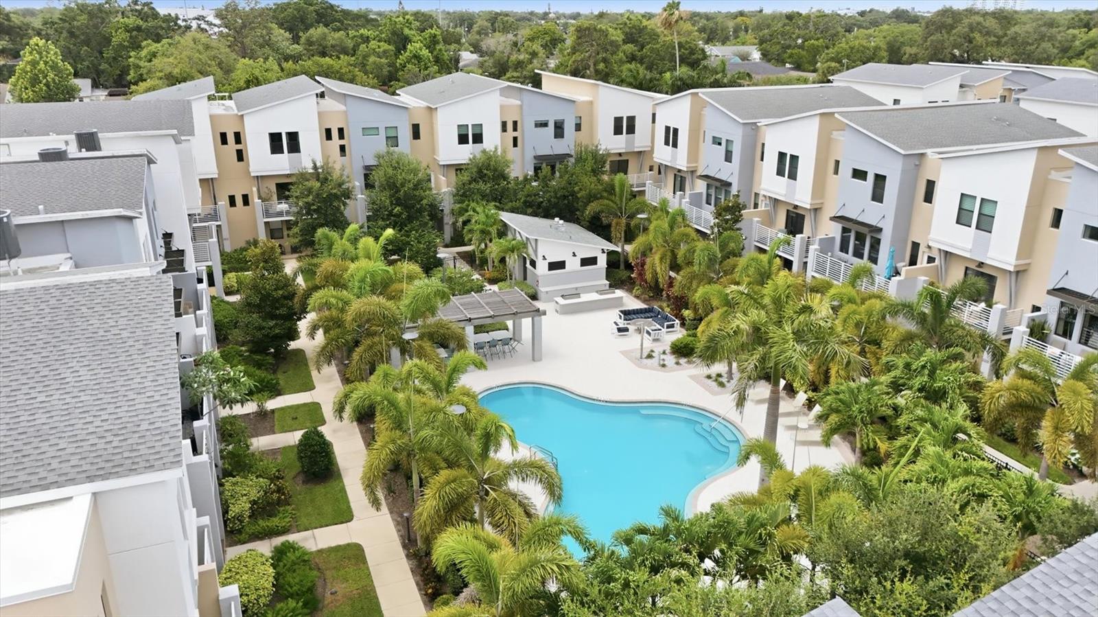 UPTOWN KENWOOD - Residential