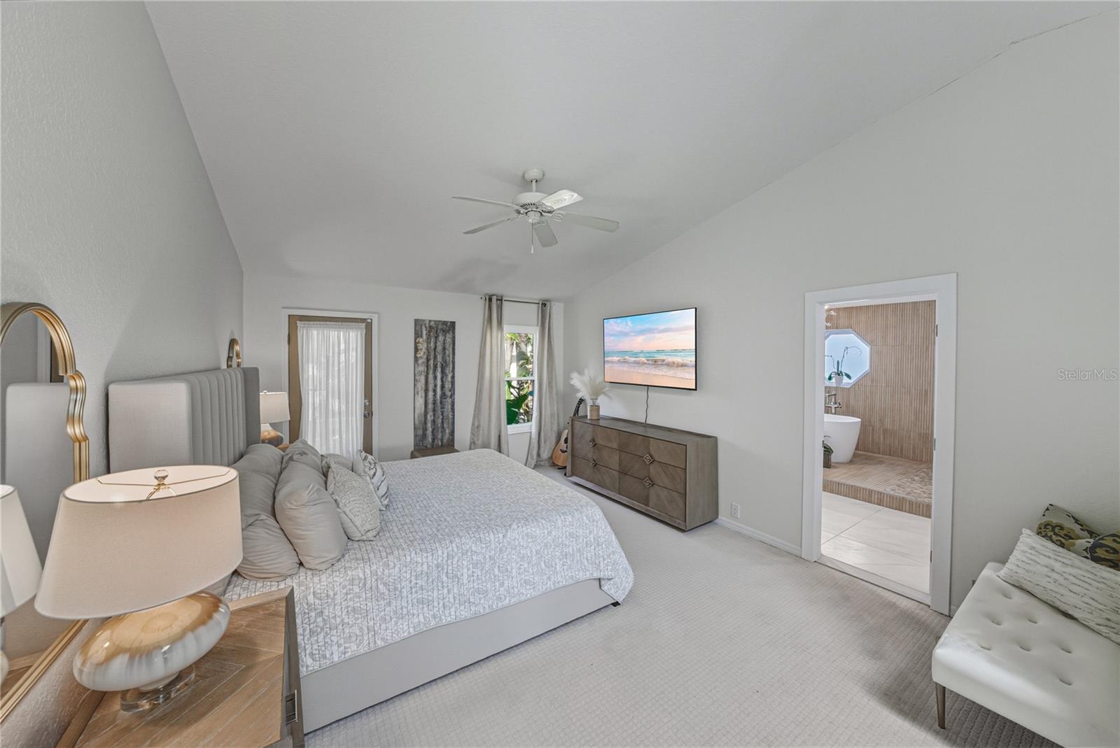 TIERRA VERDE UNIT 1 4TH REP - Residential
