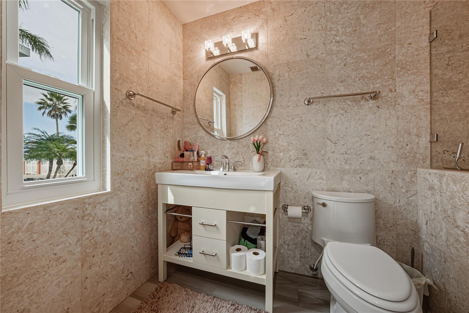 TIERRA VERDE UNIT 1 4TH REP - Residential
