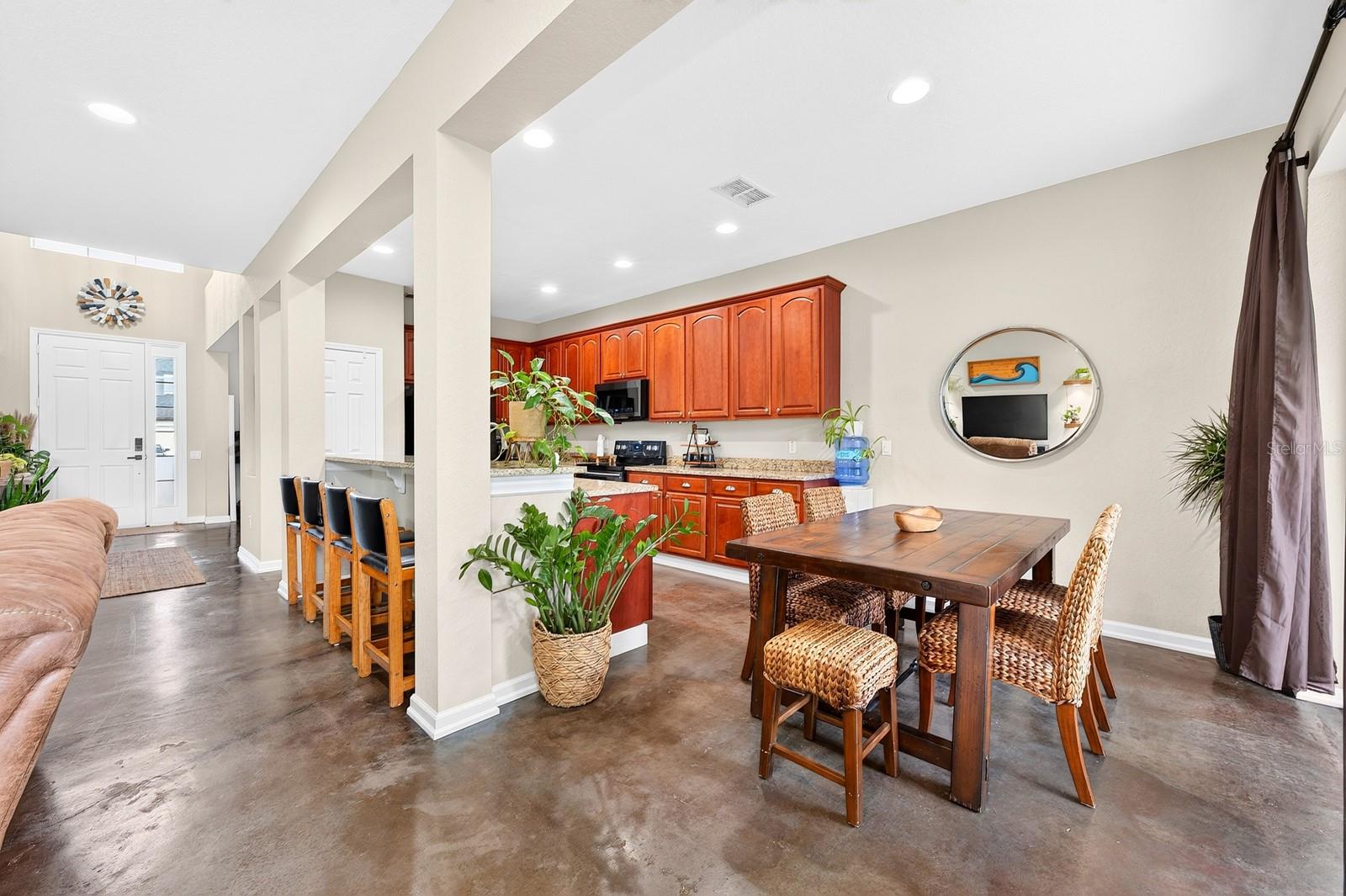 SPRING ISLE - Residential