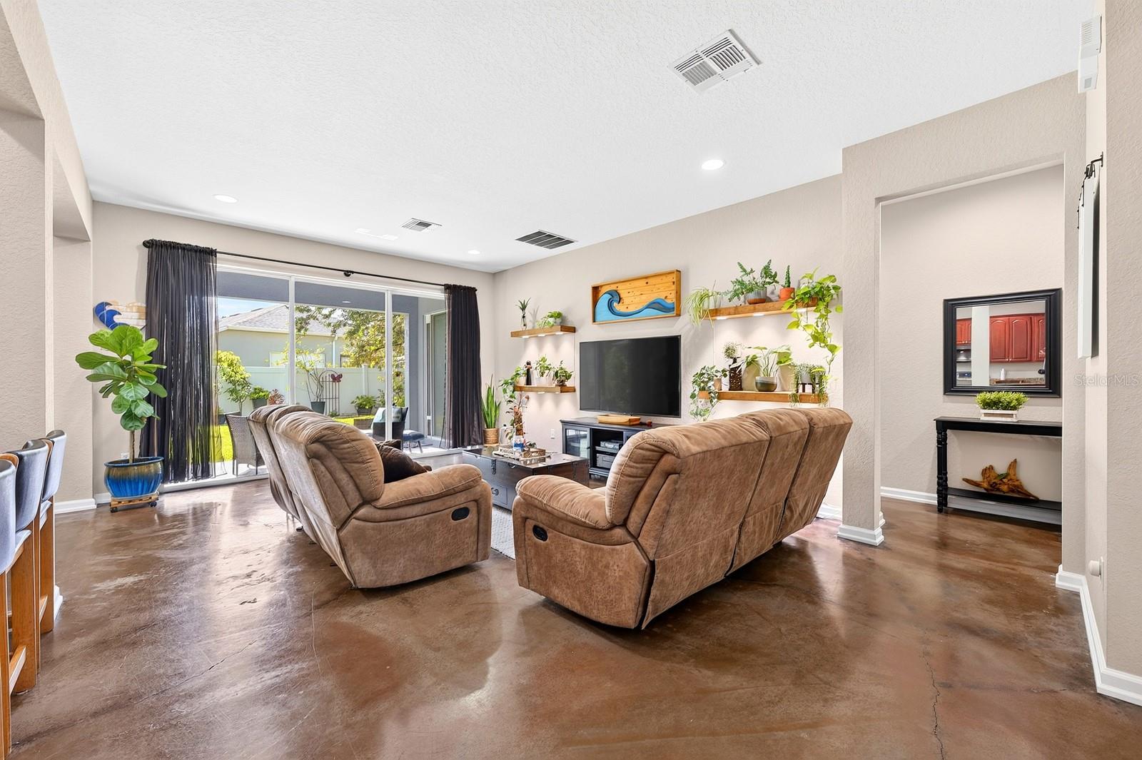 SPRING ISLE - Residential