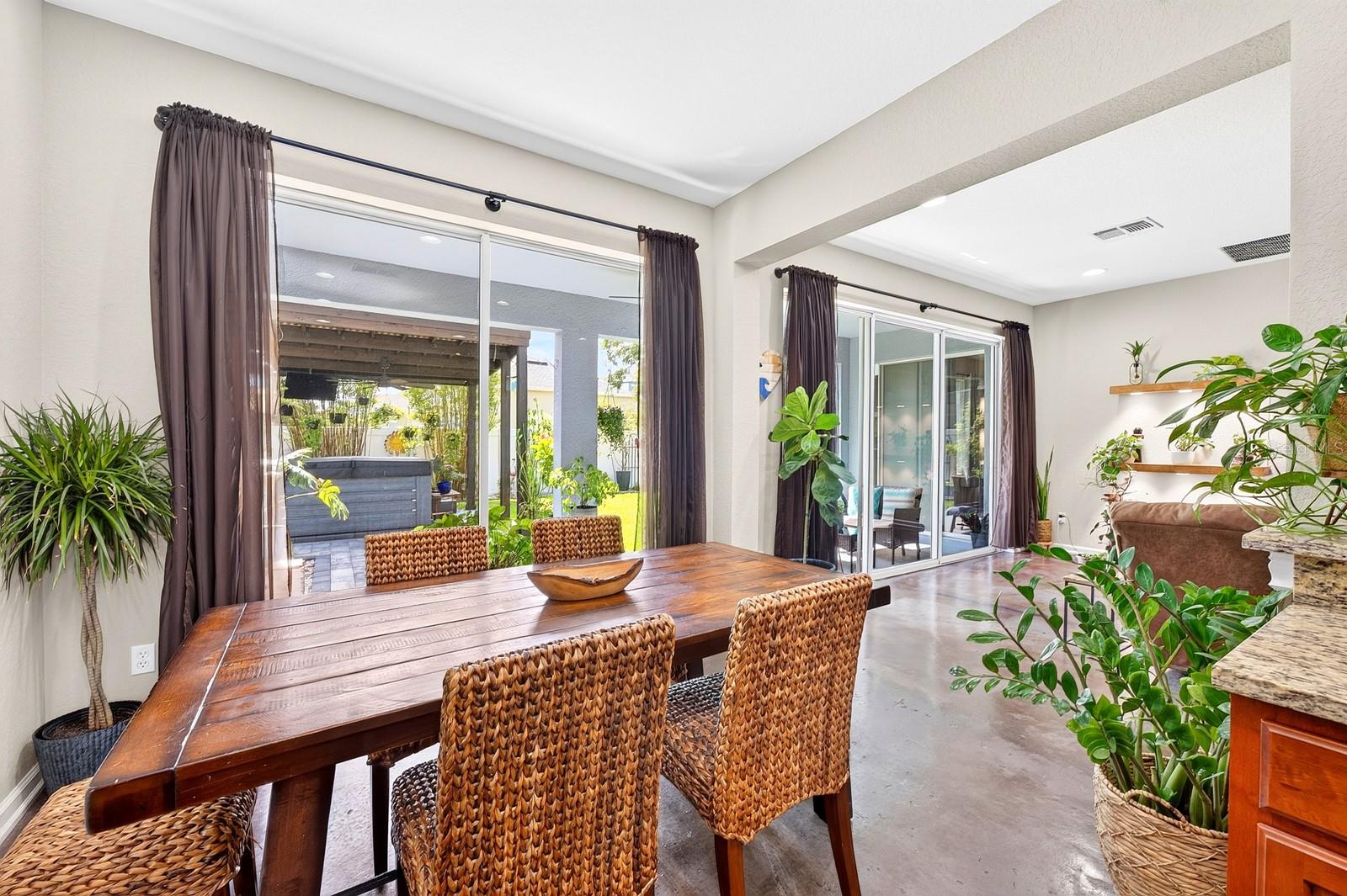 SPRING ISLE - Residential