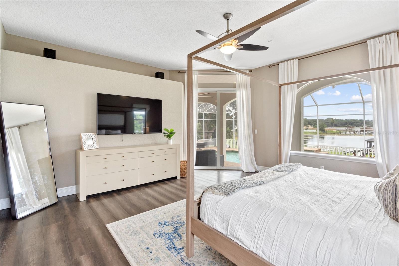 CRESCENT BAY SUB - Residential