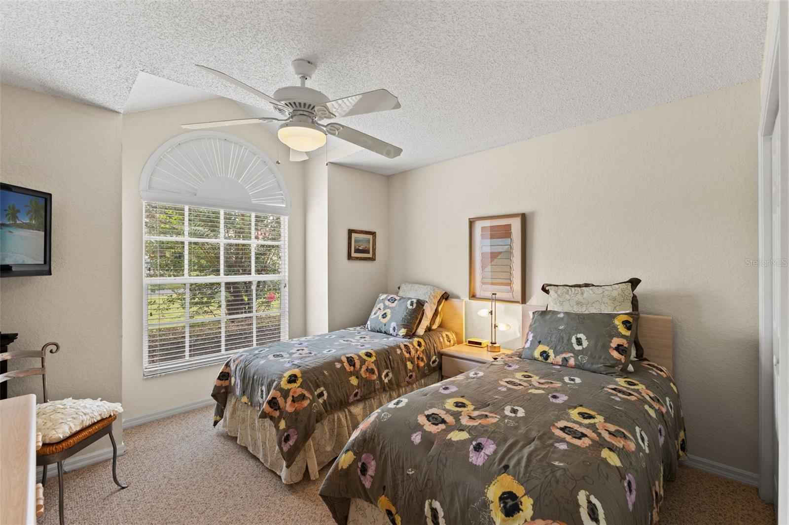 GLEN HILLS VILLAGE - Residential