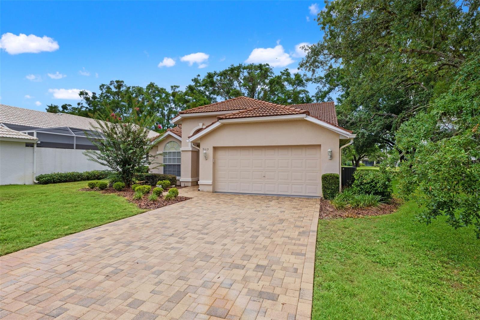 GLEN HILLS VILLAGE - Residential
