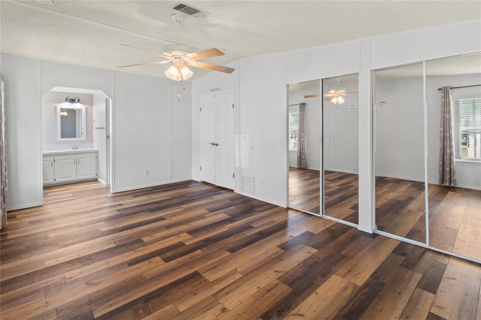 RIDGEWOOD OAKS PH II & III - Residential