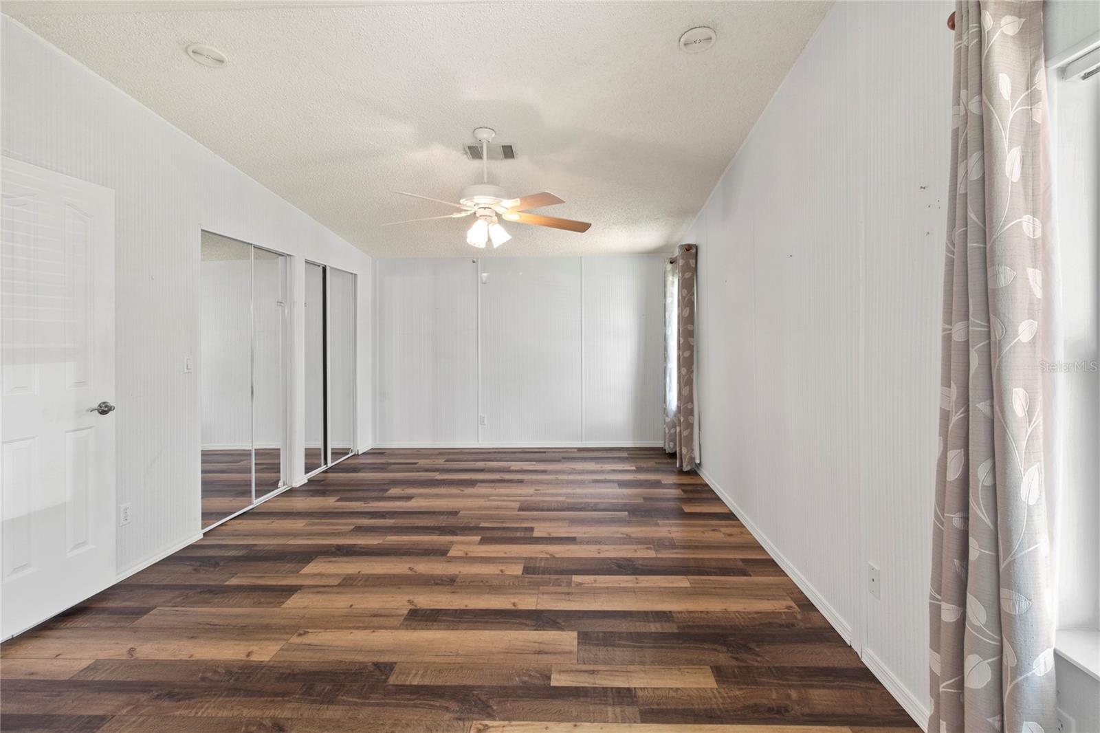 RIDGEWOOD OAKS PH II & III - Residential
