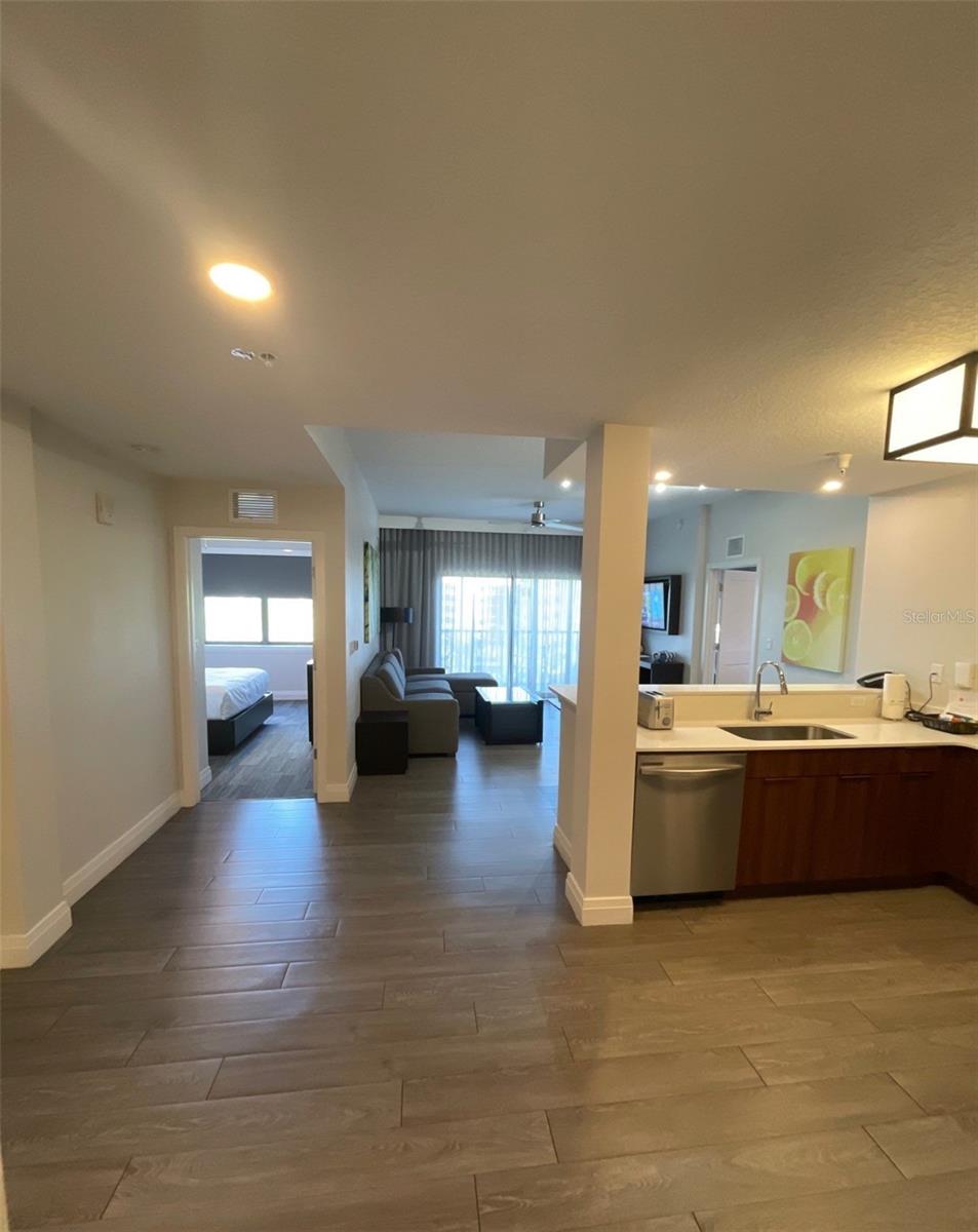 GROVE RESIDENCE & SPA HOTEL CONDO II - Residential