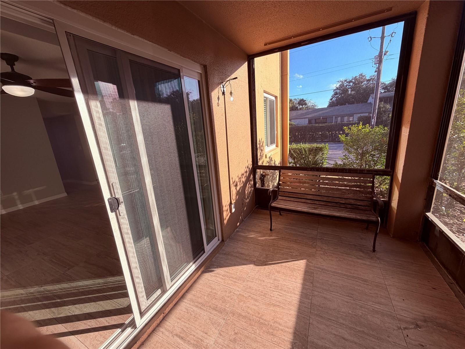 ASHWOOD CONDO - Residential Lease