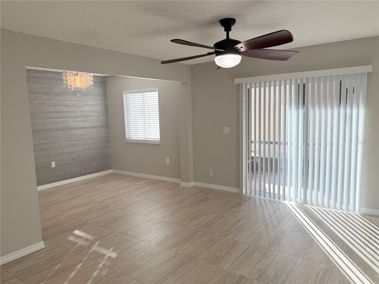 ASHWOOD CONDO - Residential Lease