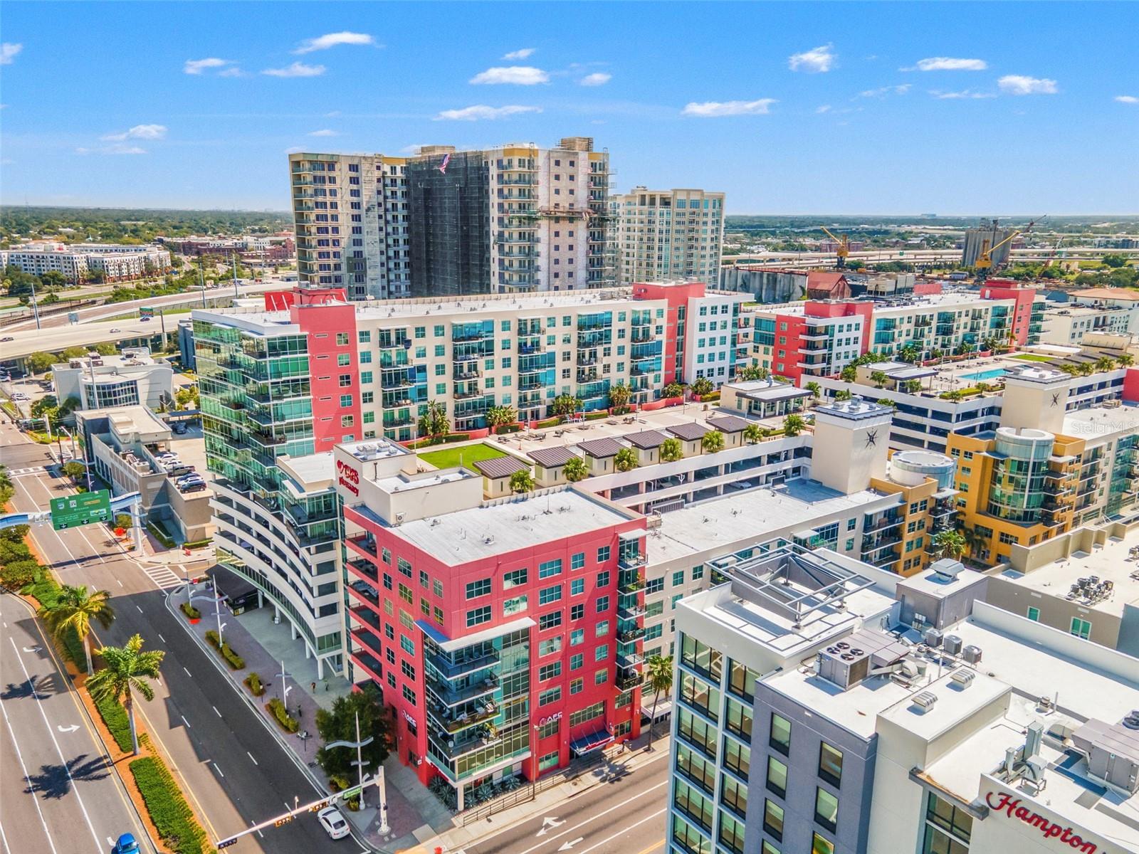 GRAND CENTRAL AT KENNEDY RESID - Residential