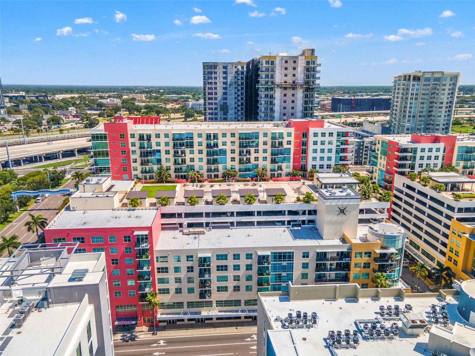 GRAND CENTRAL AT KENNEDY RESID - Residential