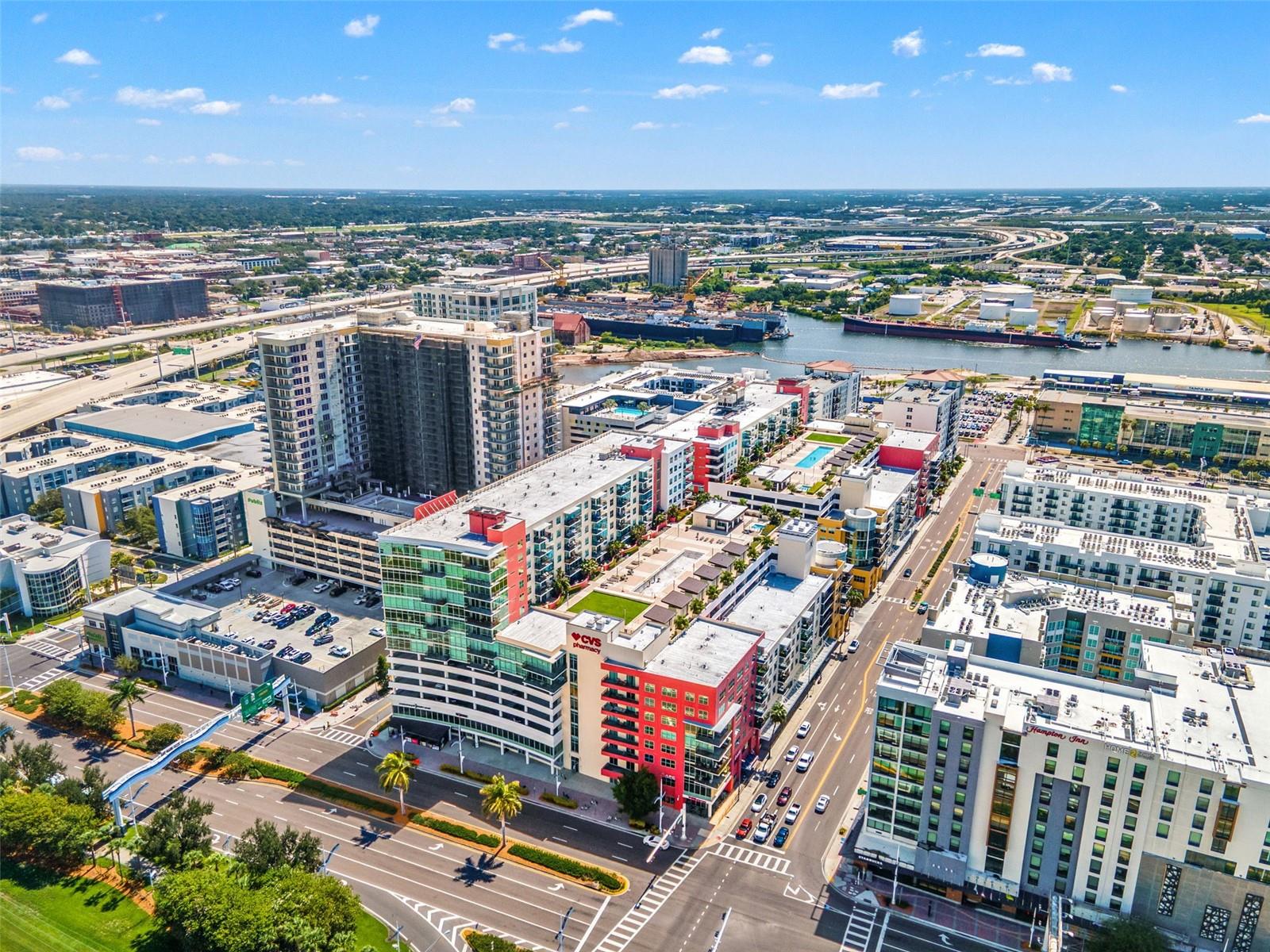 GRAND CENTRAL AT KENNEDY RESID - Residential