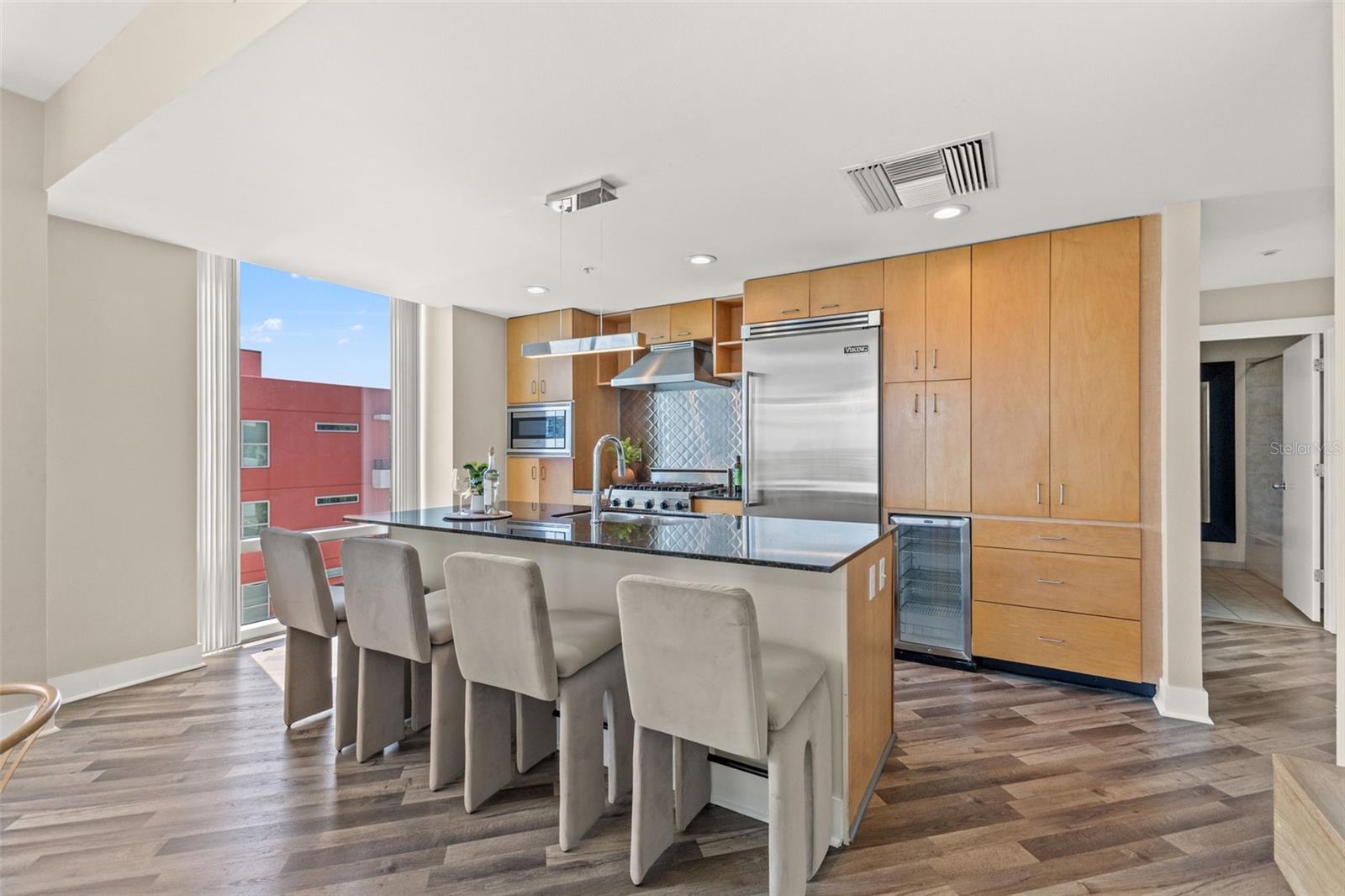 GRAND CENTRAL AT KENNEDY RESID - Residential