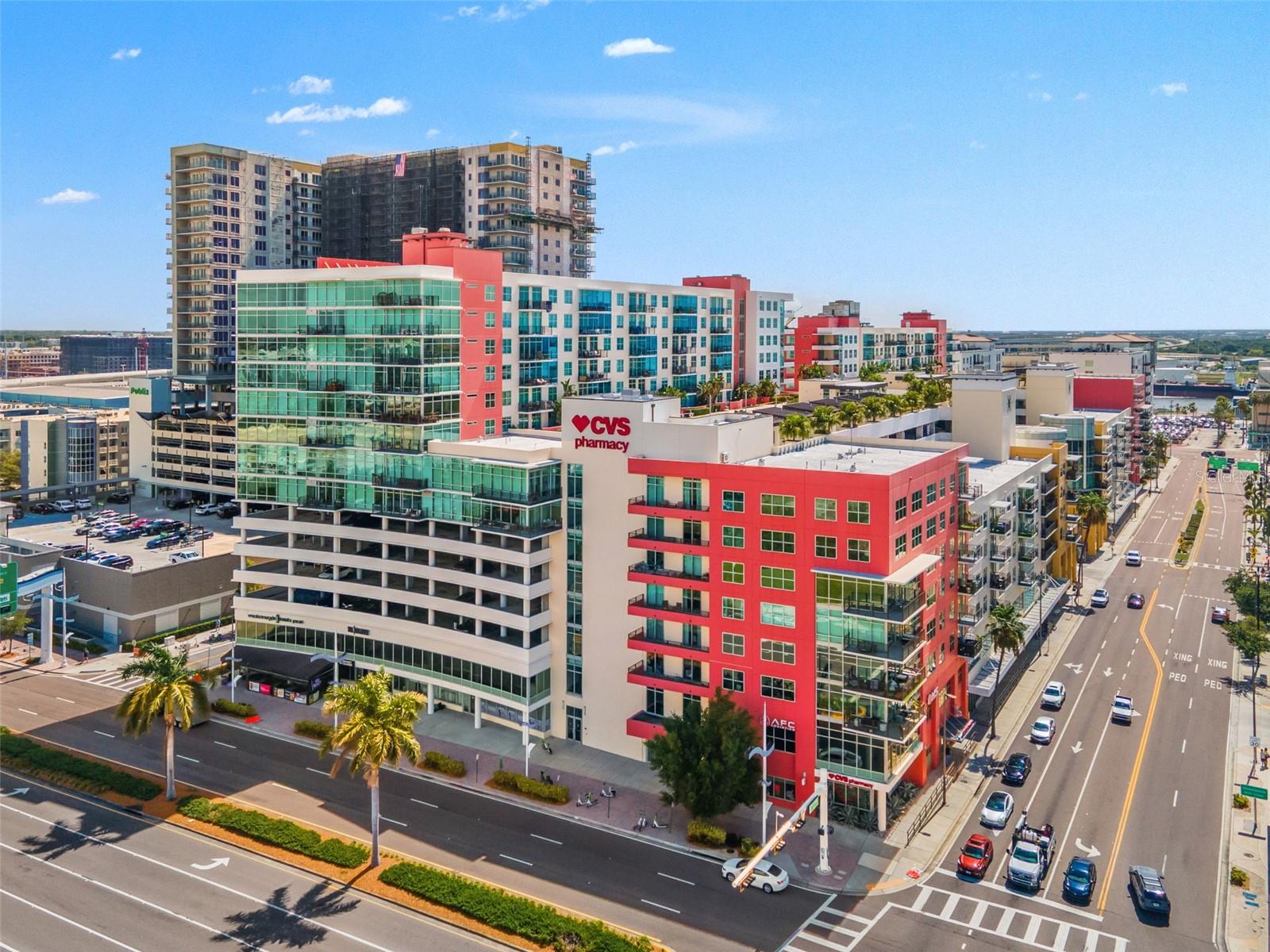 GRAND CENTRAL AT KENNEDY RESID - Residential