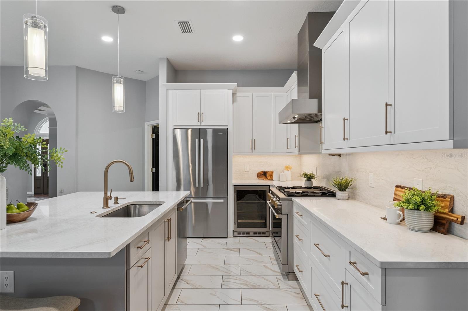 RIVERSBEND - Residential
