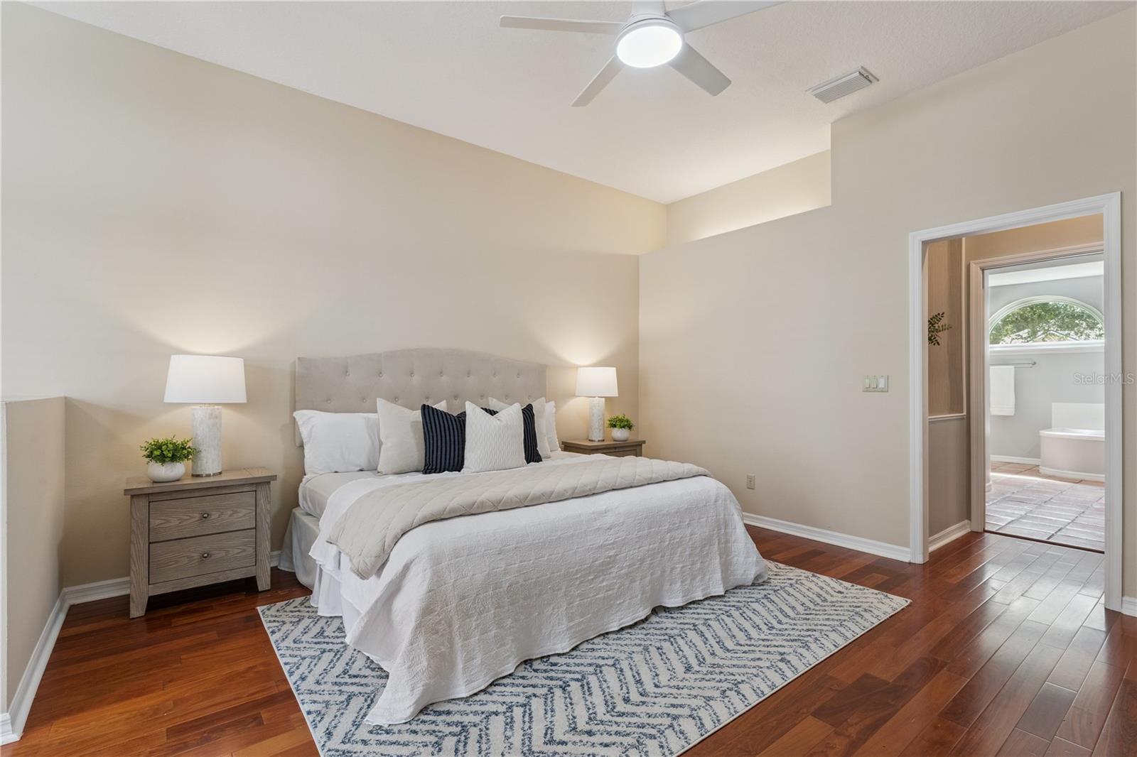 RIVERSBEND - Residential
