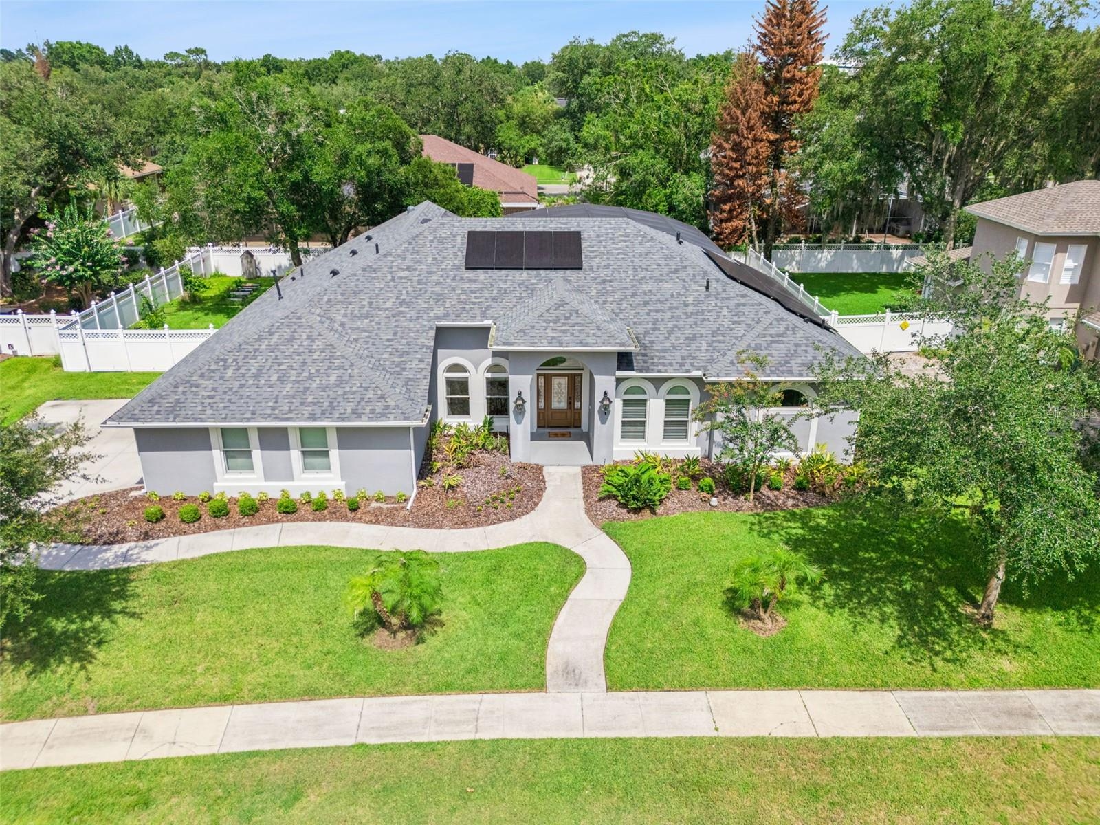 RIVERSBEND - Residential