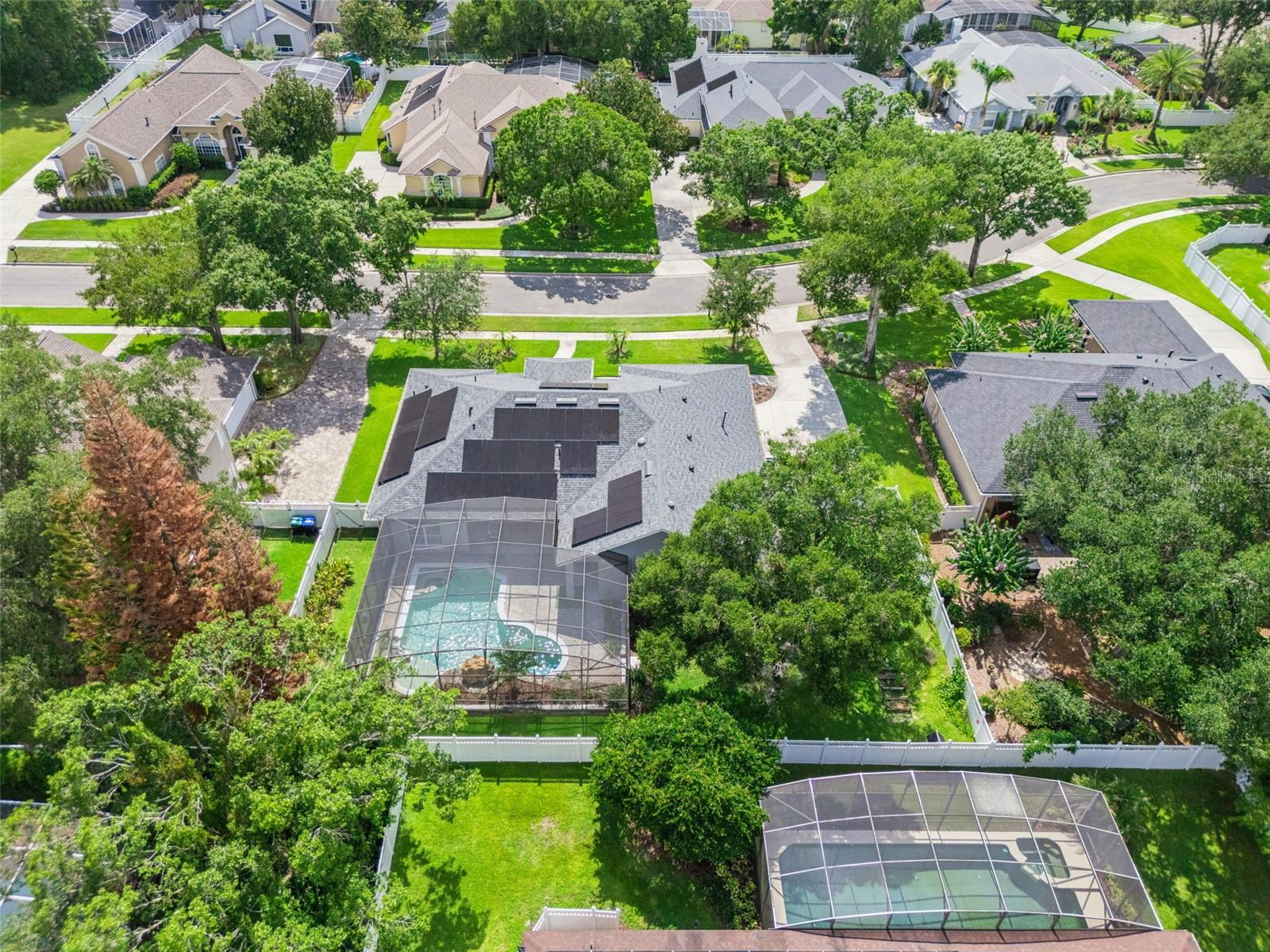 RIVERSBEND - Residential