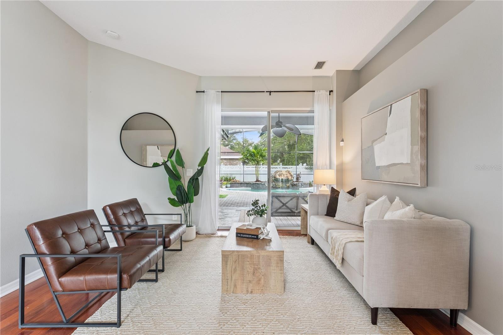 RIVERSBEND - Residential
