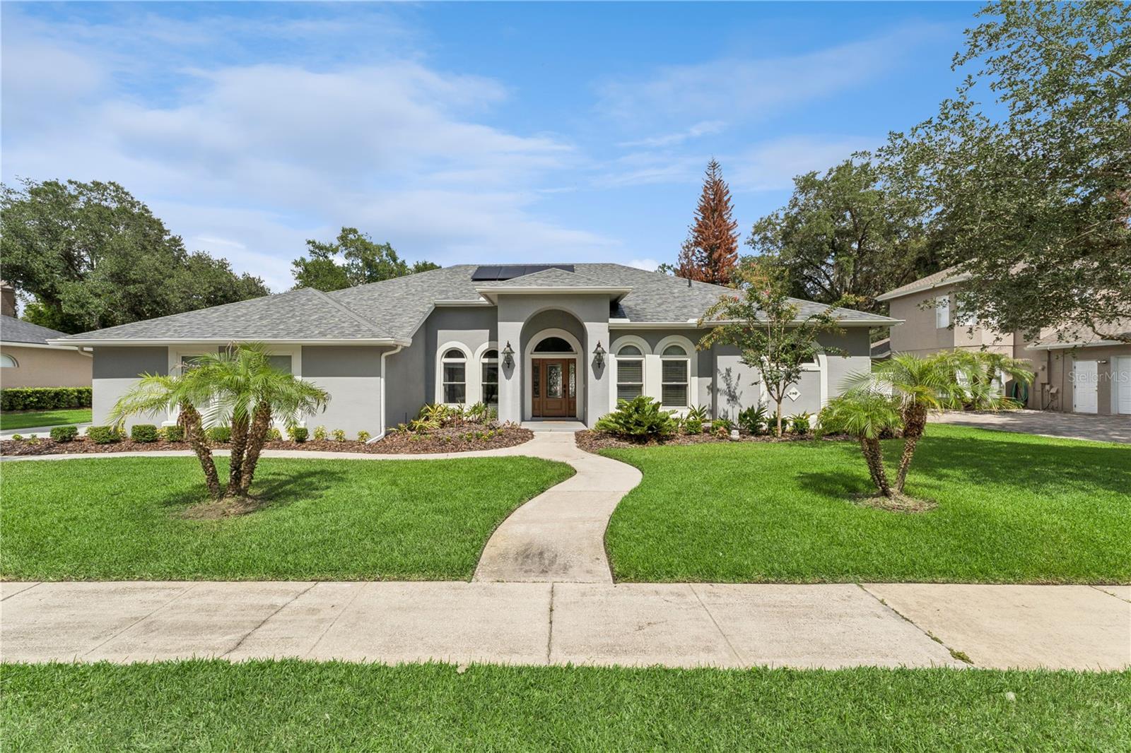 RIVERSBEND - Residential