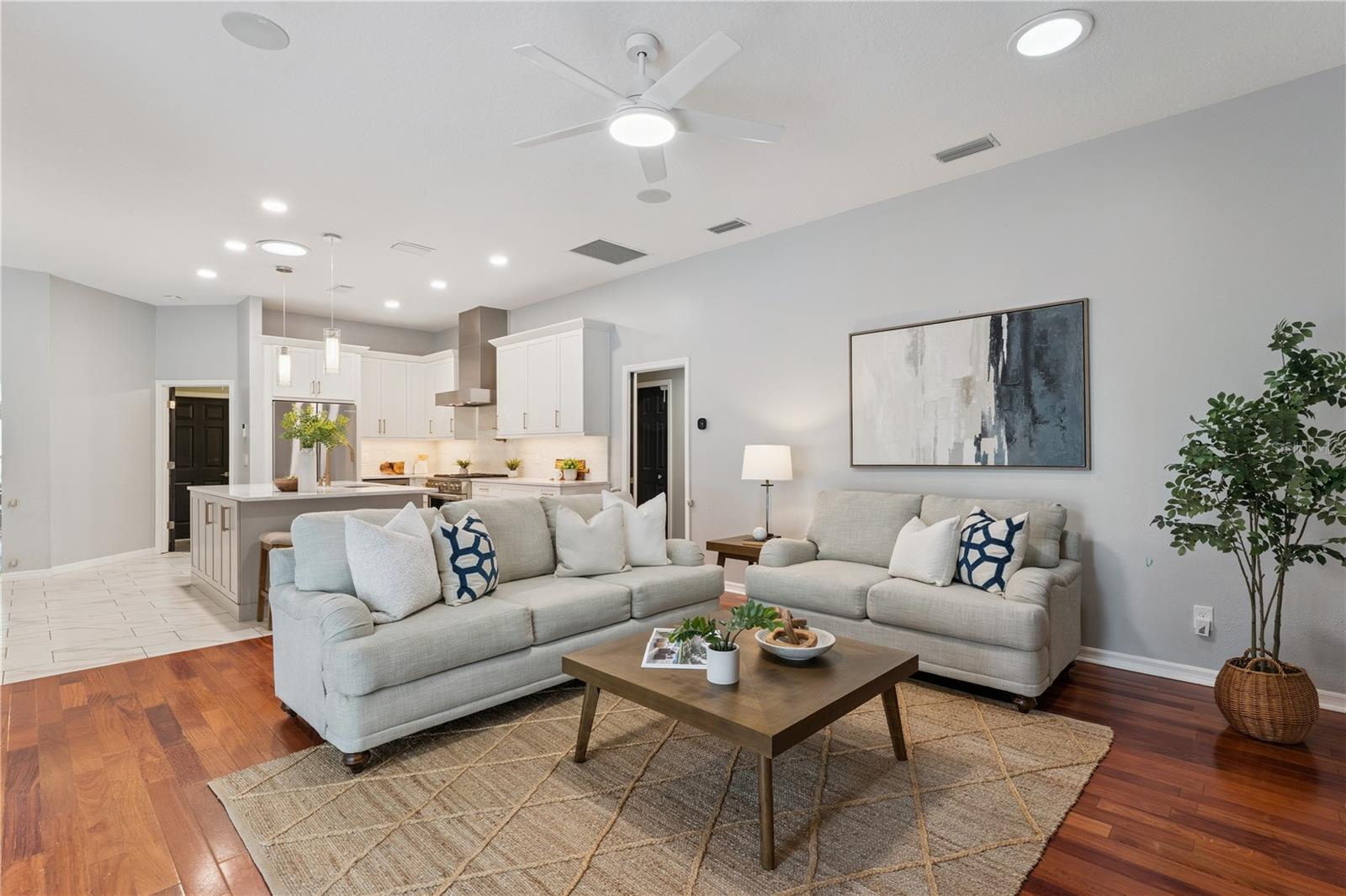 RIVERSBEND - Residential