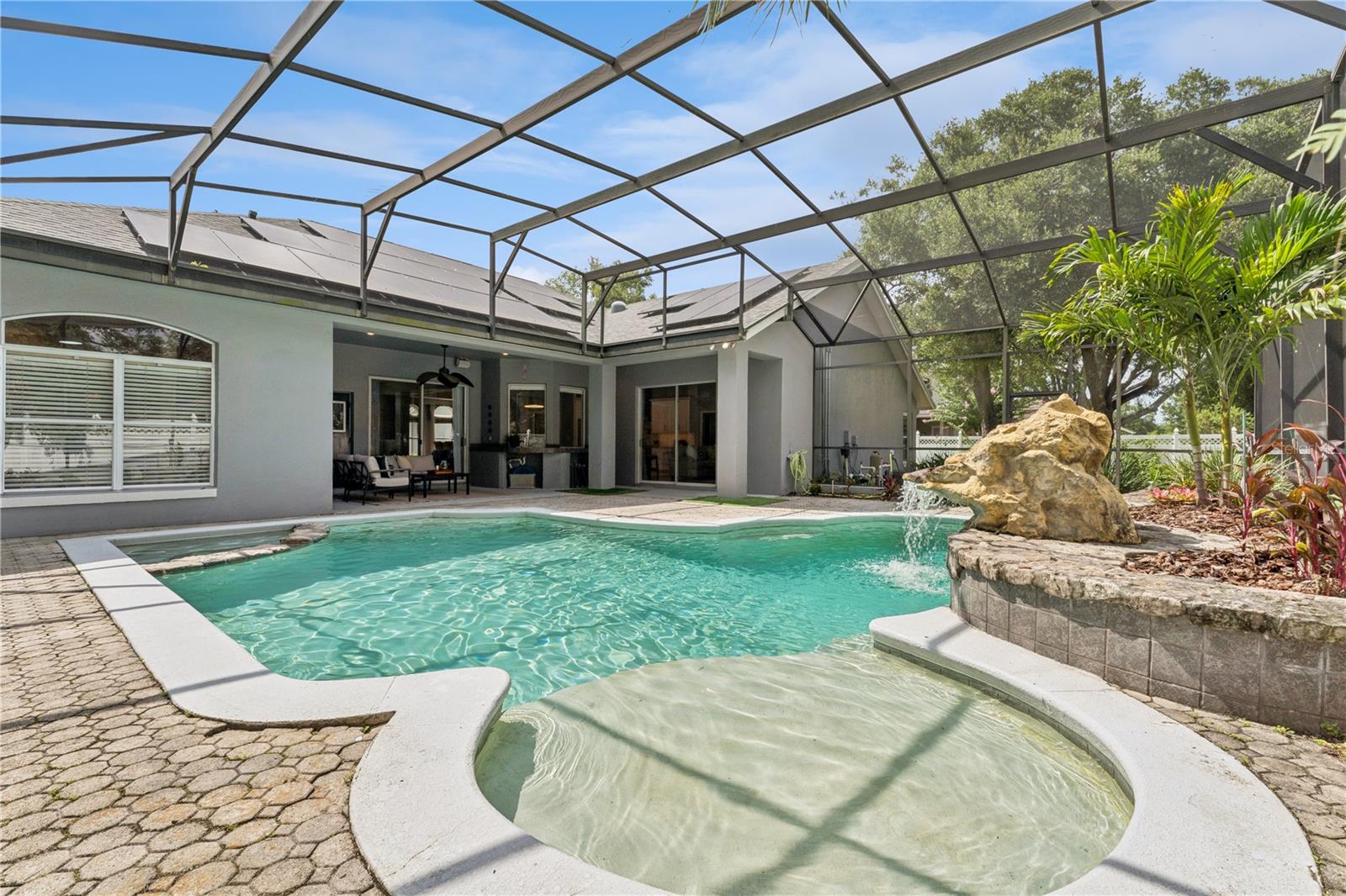 RIVERSBEND - Residential