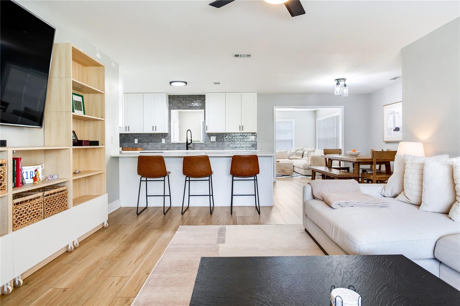 MARGARET ANNE SUB REVI - Residential