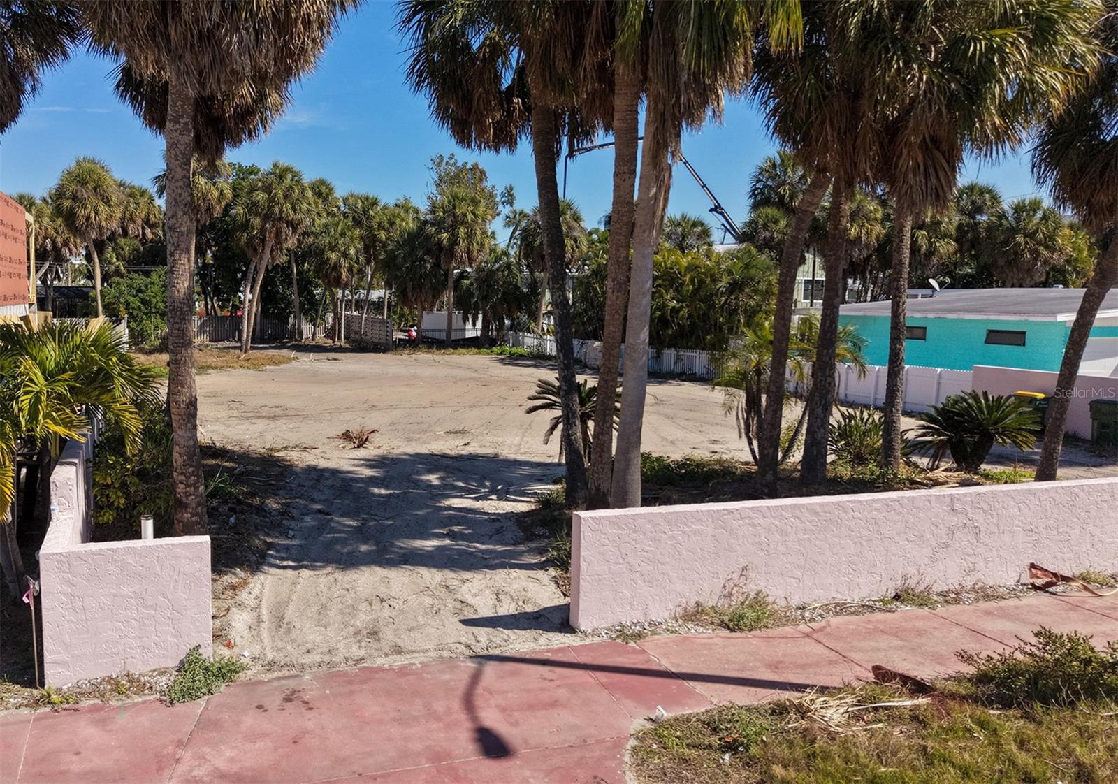 SAINT ARMANDS DIV JOHN RINGLING ESTATES - Residential