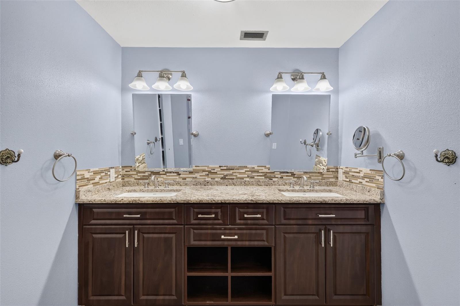 HUNTINGTON - Residential