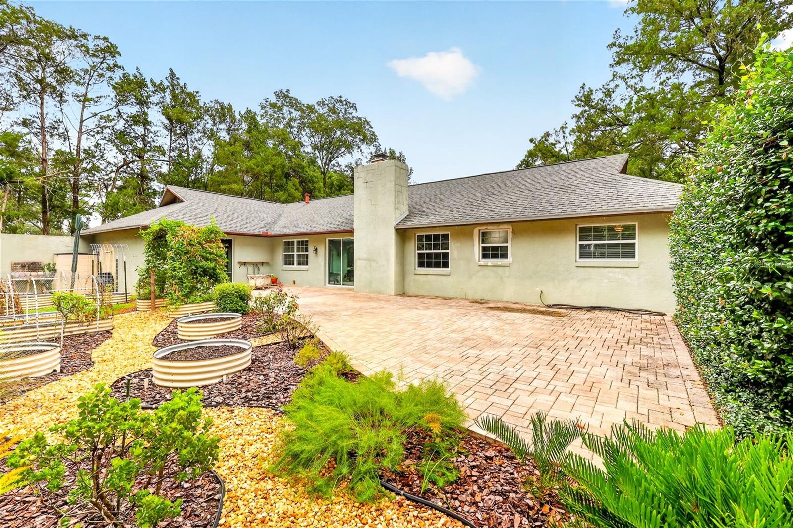 HUNTINGTON - Residential
