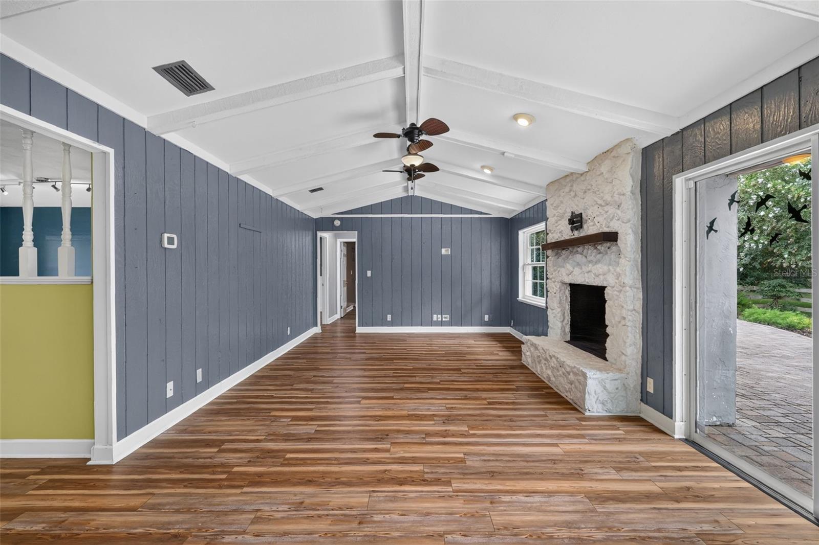 HUNTINGTON - Residential