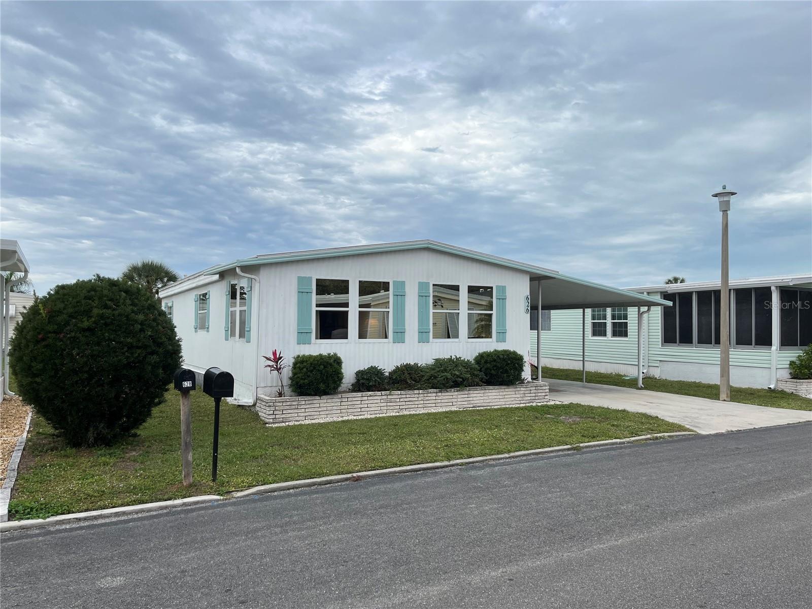 VENICE ISLE - Residential