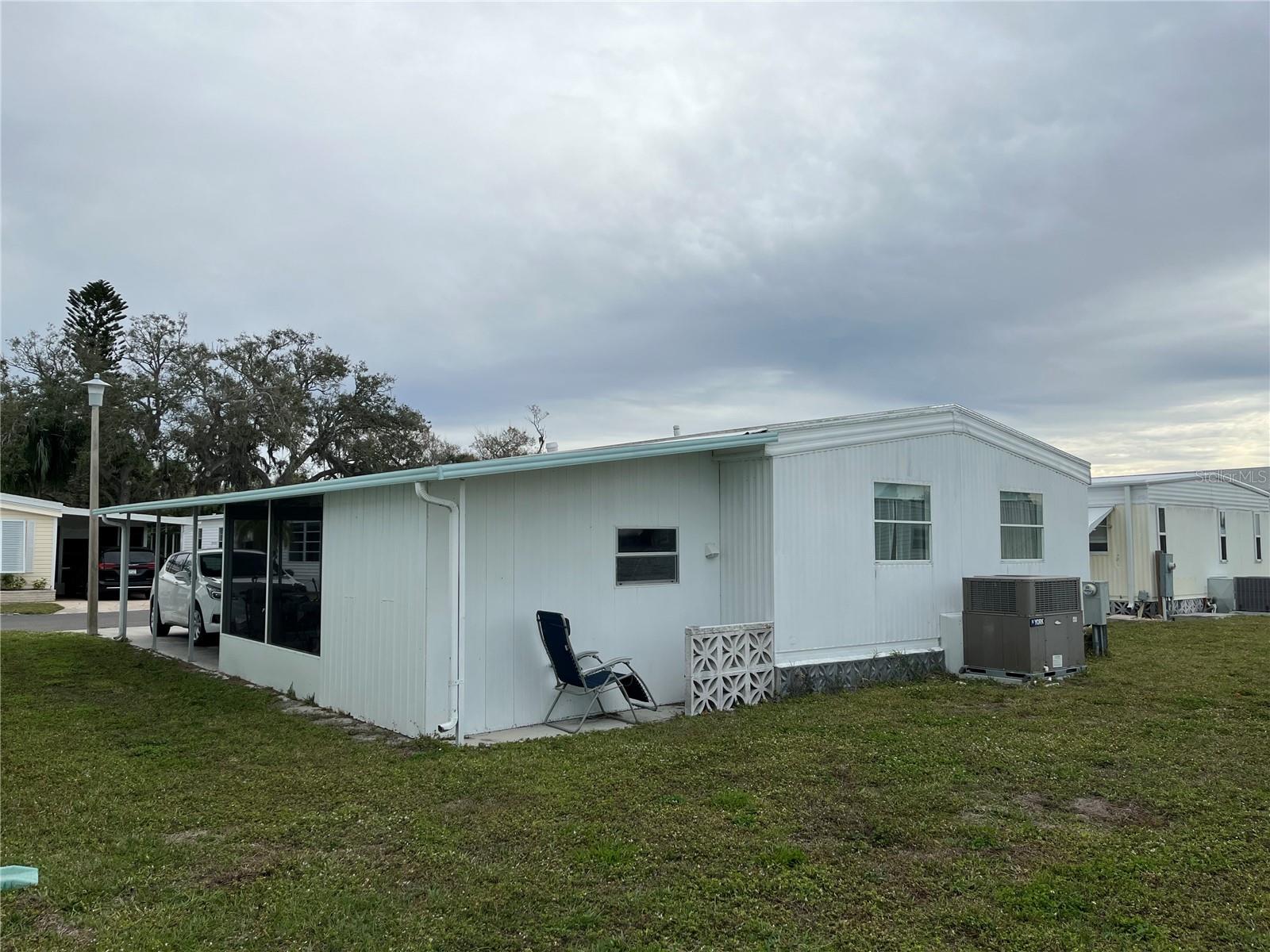 VENICE ISLE - Residential
