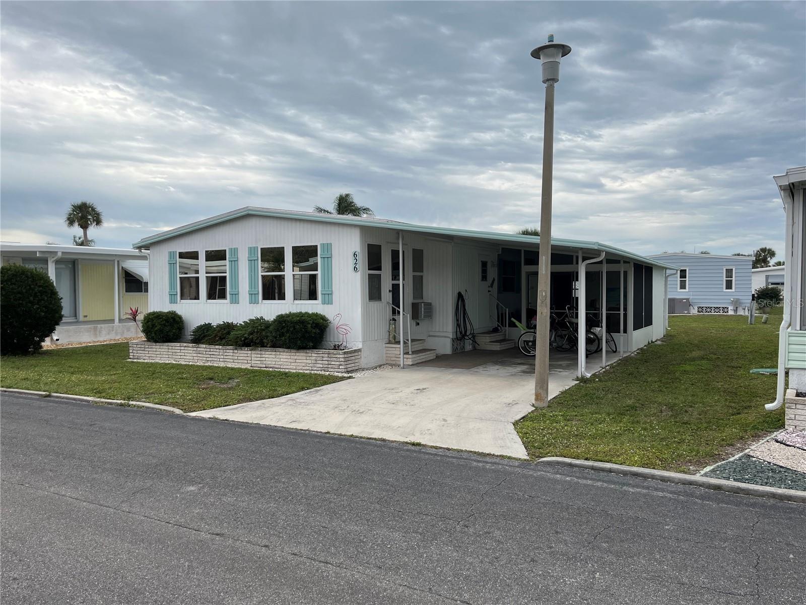 VENICE ISLE - Residential