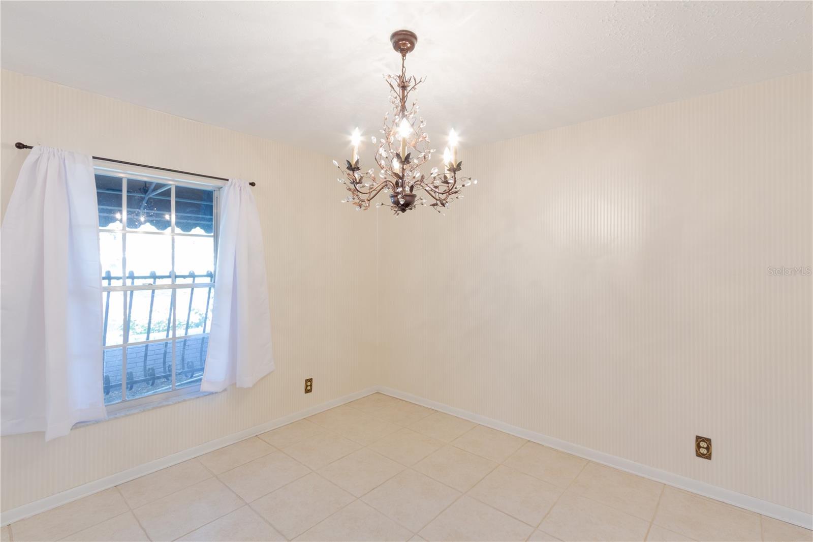 TEMPLE TERRACE HILLS UNIT 2 - Residential