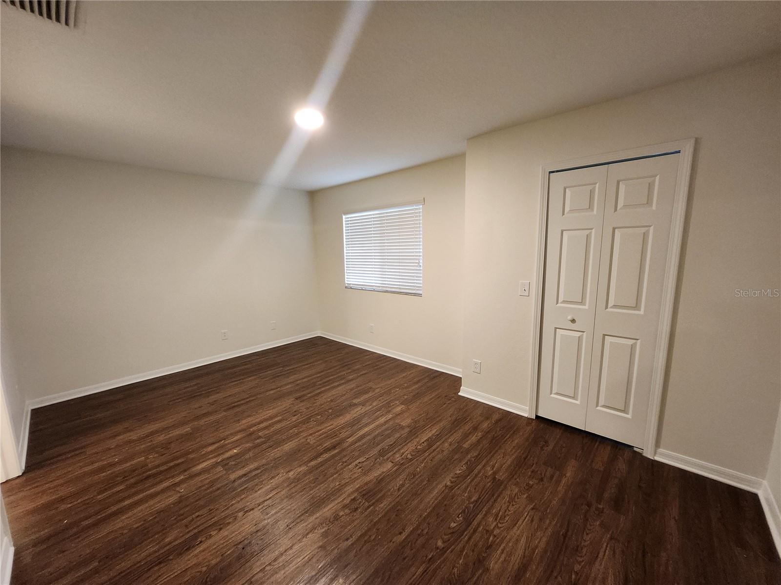 RIVER WALK - Residential Lease