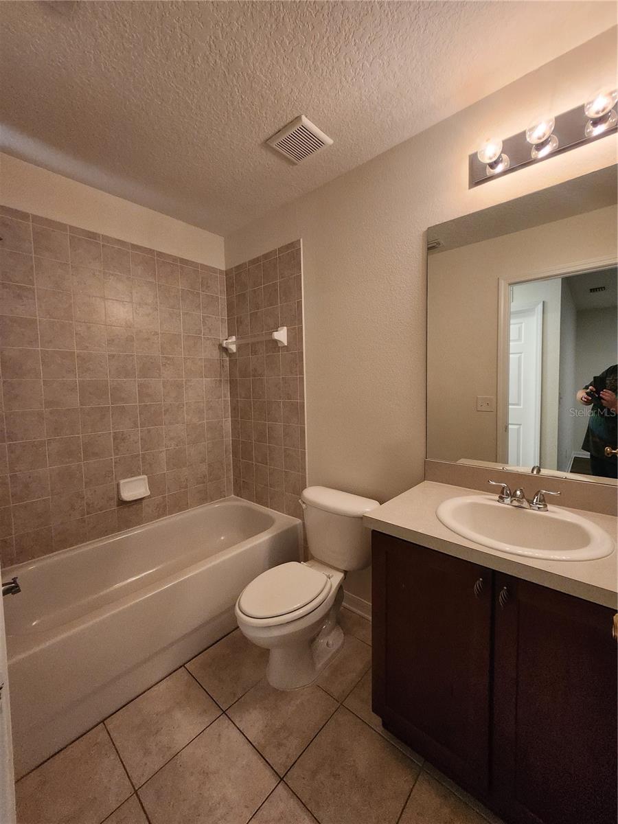 RIVER WALK - Residential Lease