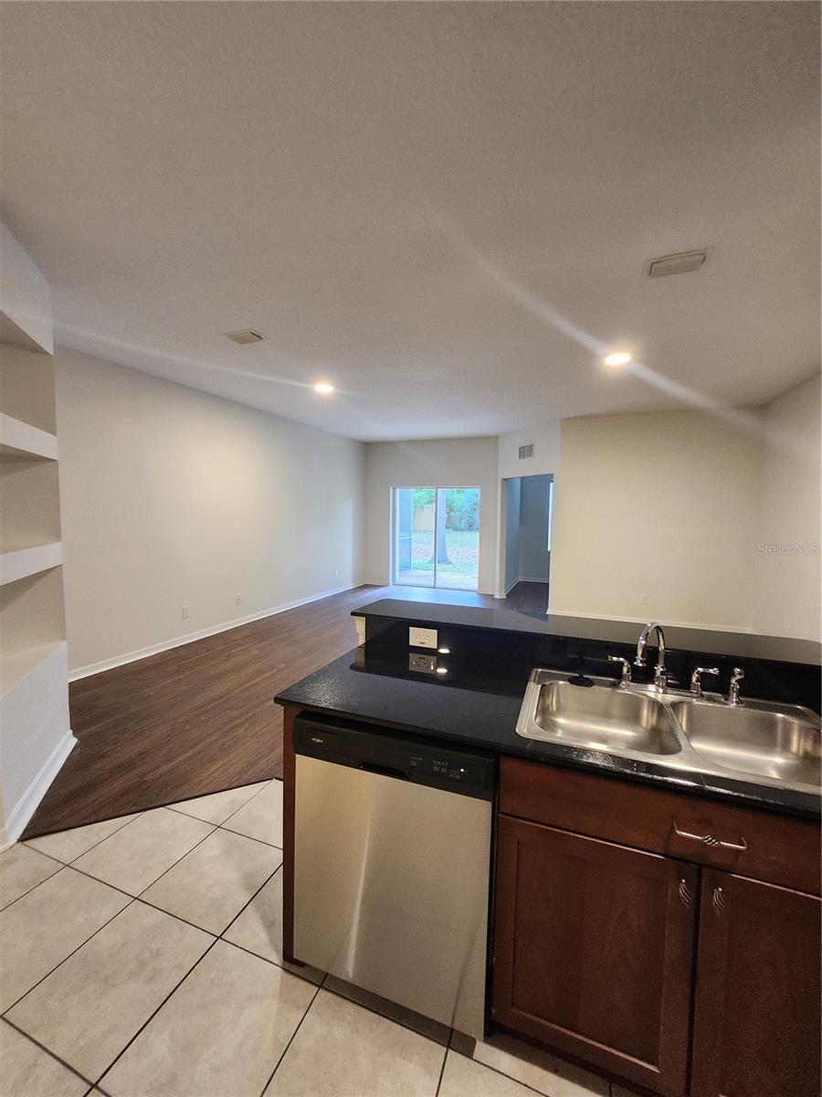 RIVER WALK - Residential Lease