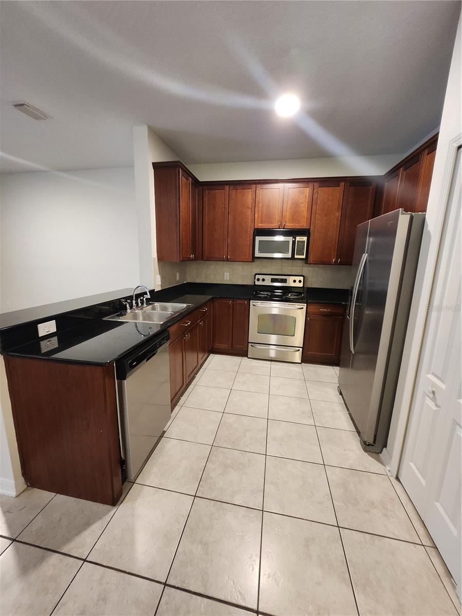 RIVER WALK - Residential Lease