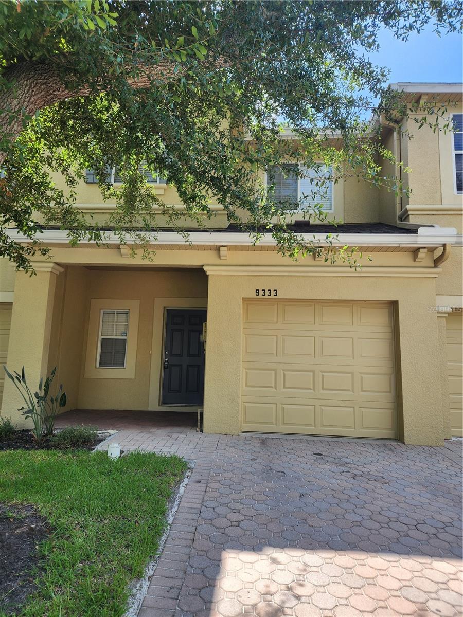 Welcome to this spacious 3-bedroom, 2.5-bath townhouse in Riverview’s River Walk community! With nearly 1,930 sq. ft. of living space, this home offers plenty of room to spread out and enjoy.

Step inside to find tile flooring throughout the main level, an open floor plan that connects the living and dining areas, and a bright eat-in kitchen with all major appliances included. Upstairs, you’ll find three comfortable bedrooms, two full bathrooms, and a convenient laundry area with washer hookup.

Additional highlights include a one-car attached garage, central air and heating, and a garden view for a touch of outdoor charm. The community location makes daily life easy—close to schools, shopping, dining, and with quick access to US-301 and I-75, you’re just minutes from Brandon and downtown Tampa.

This home combines comfort, convenience, and value—perfect for anyone looking to settle in Riverview.