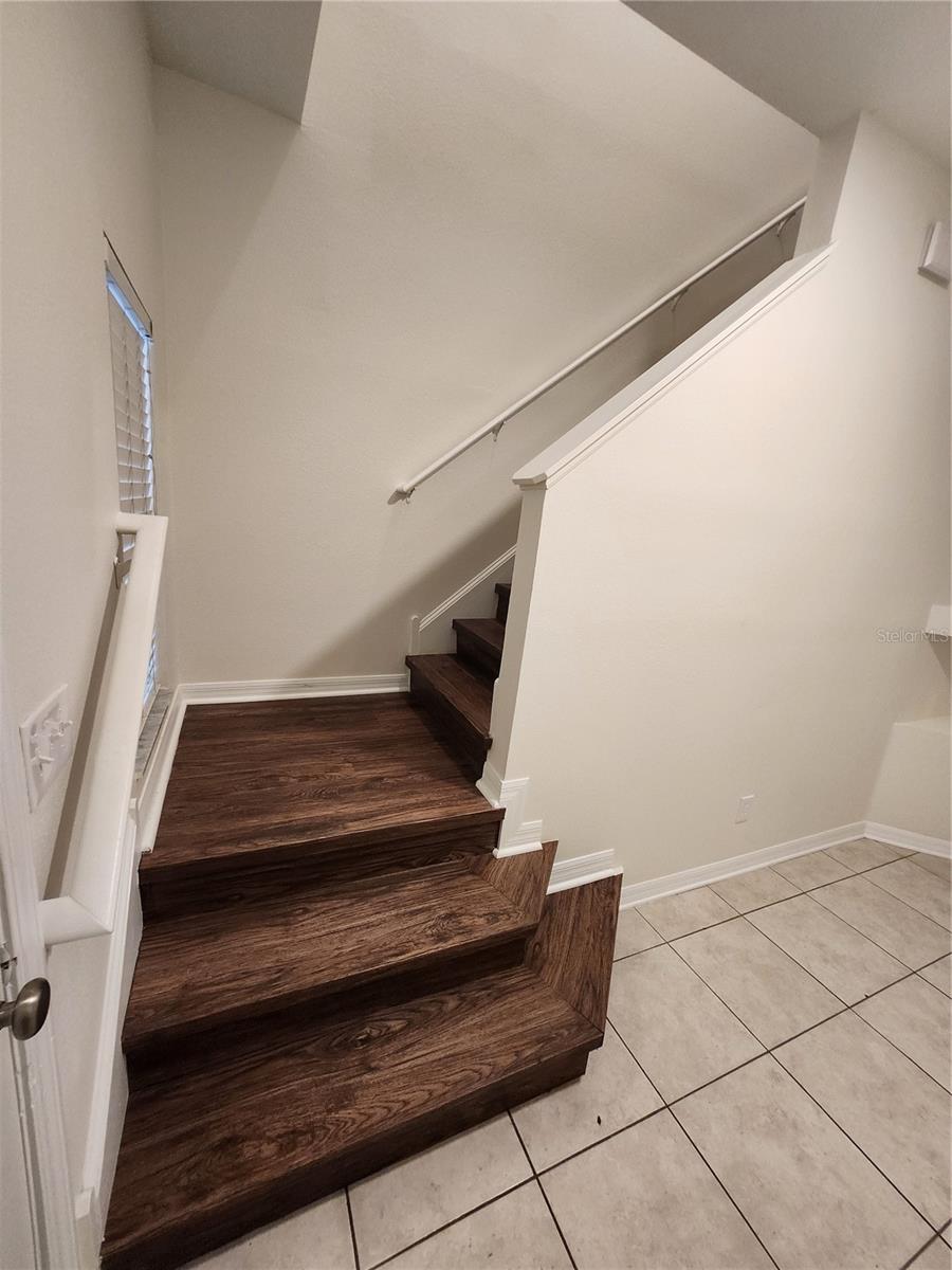 RIVER WALK - Residential Lease