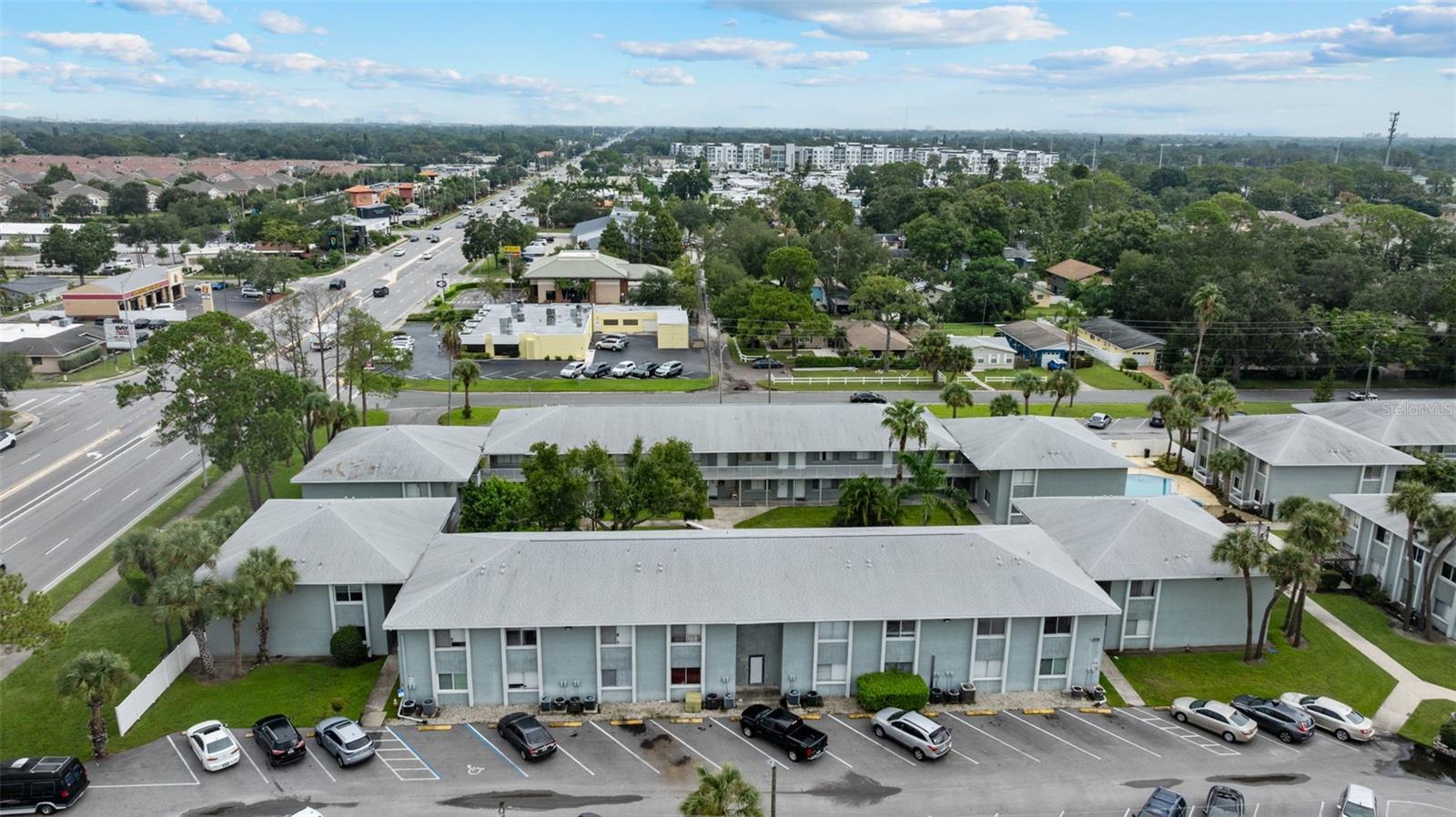 PARKLANE CONDO - Residential Income