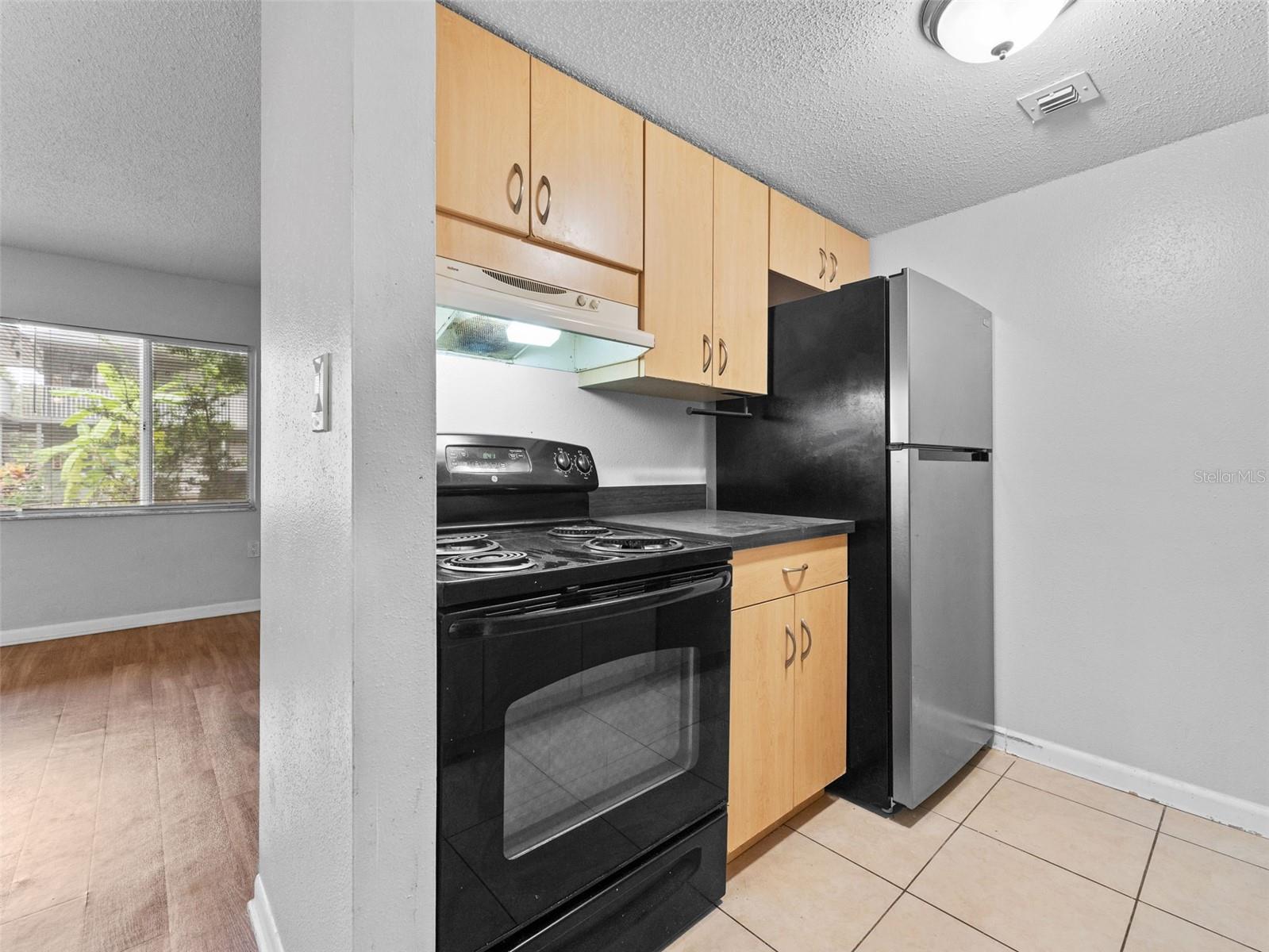 PARKLANE CONDO - Residential Income
