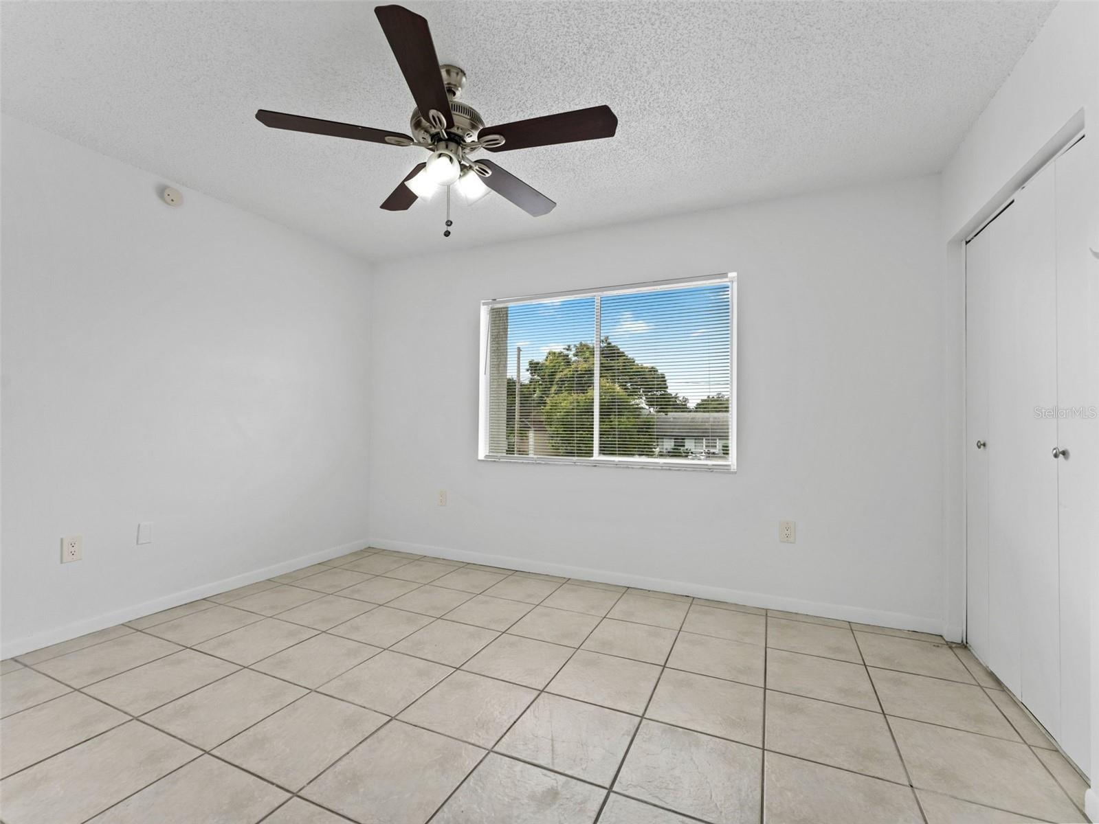 PARKLANE CONDO - Residential Income