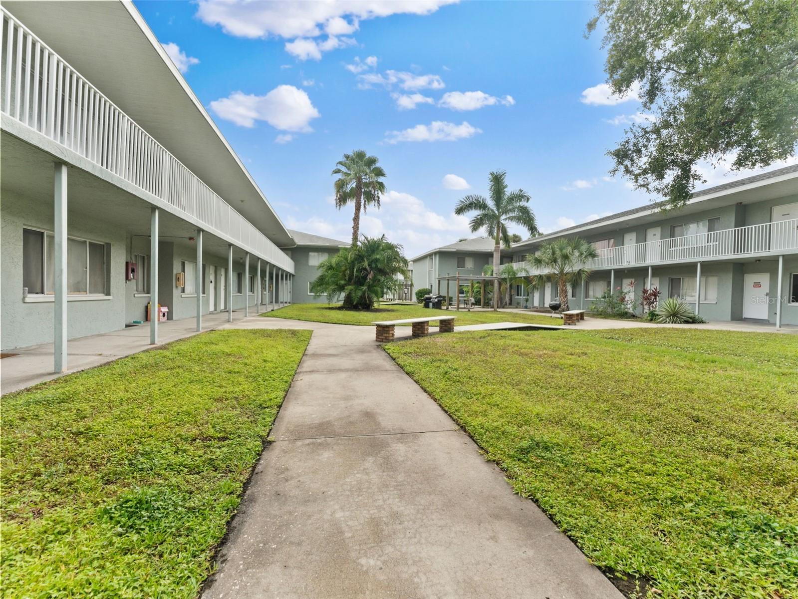 PARKLANE CONDO - Residential Income