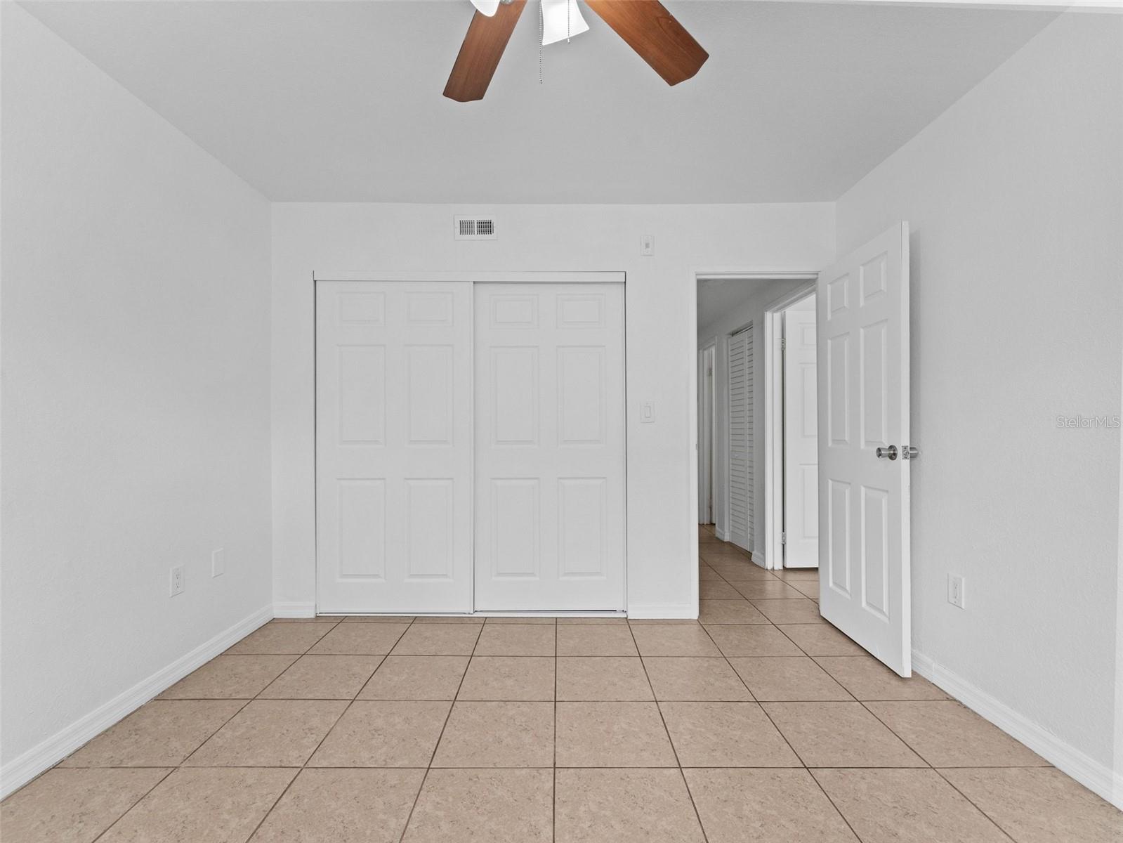 PARKLANE CONDO - Residential Income