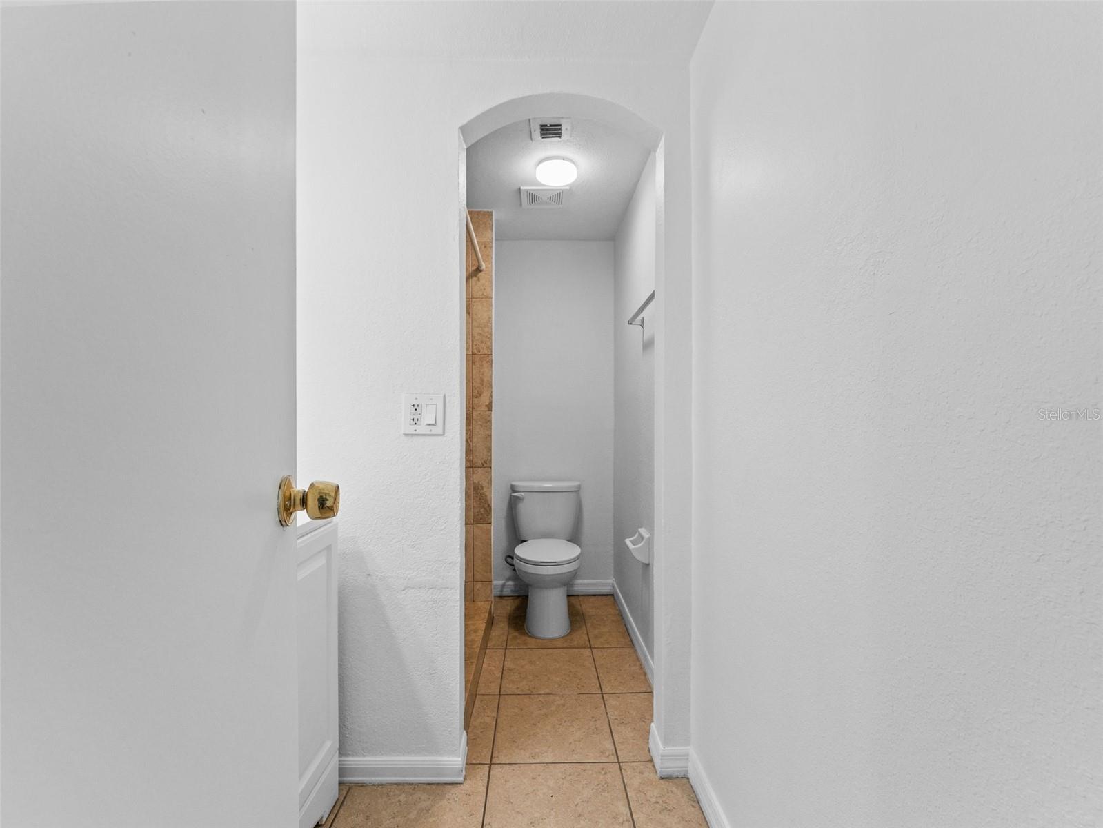 PARKLANE CONDO - Residential Income