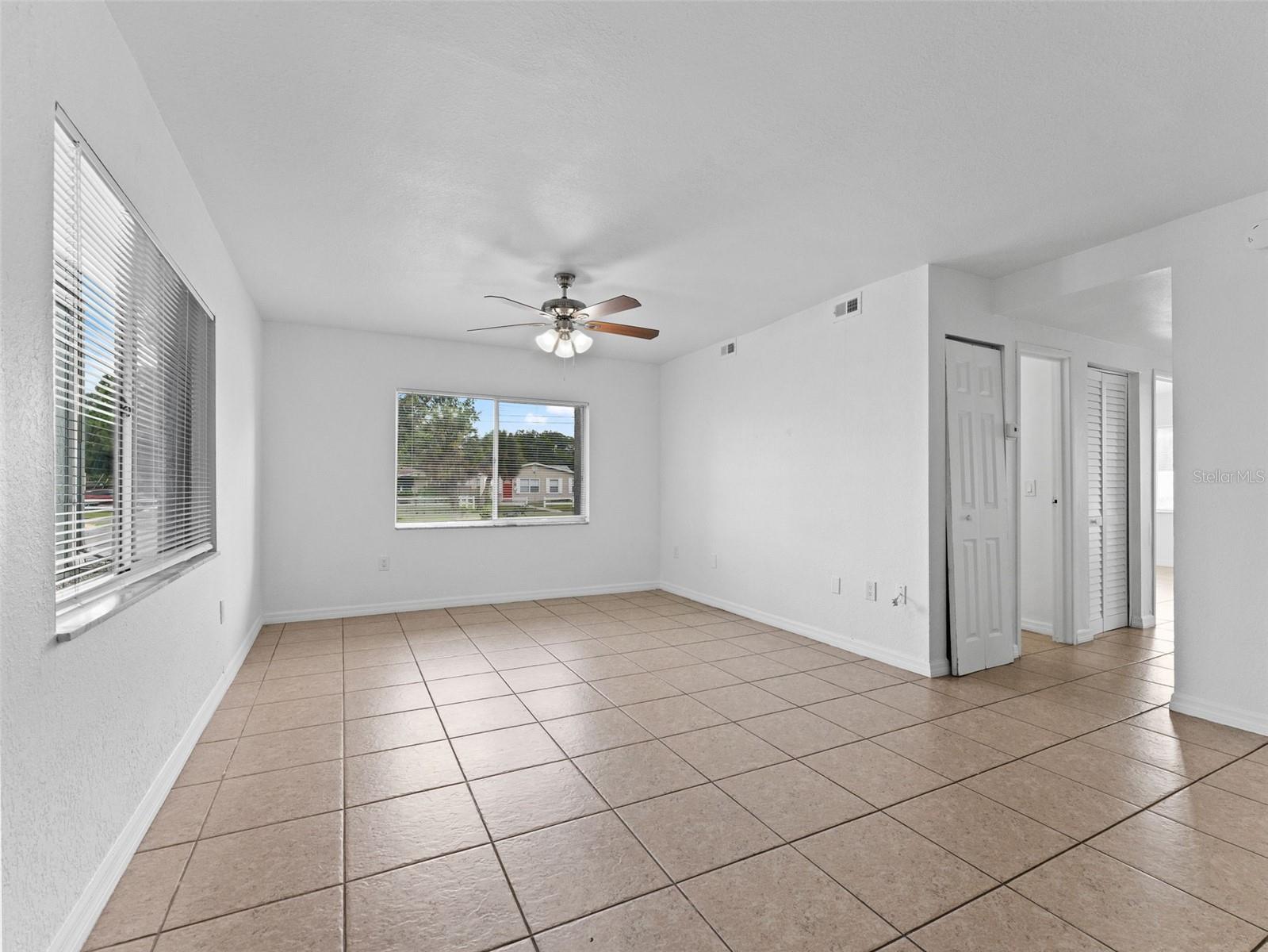 PARKLANE CONDO - Residential Income