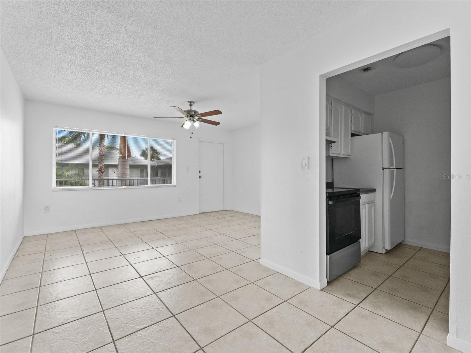 PARKLANE CONDO - Residential Income